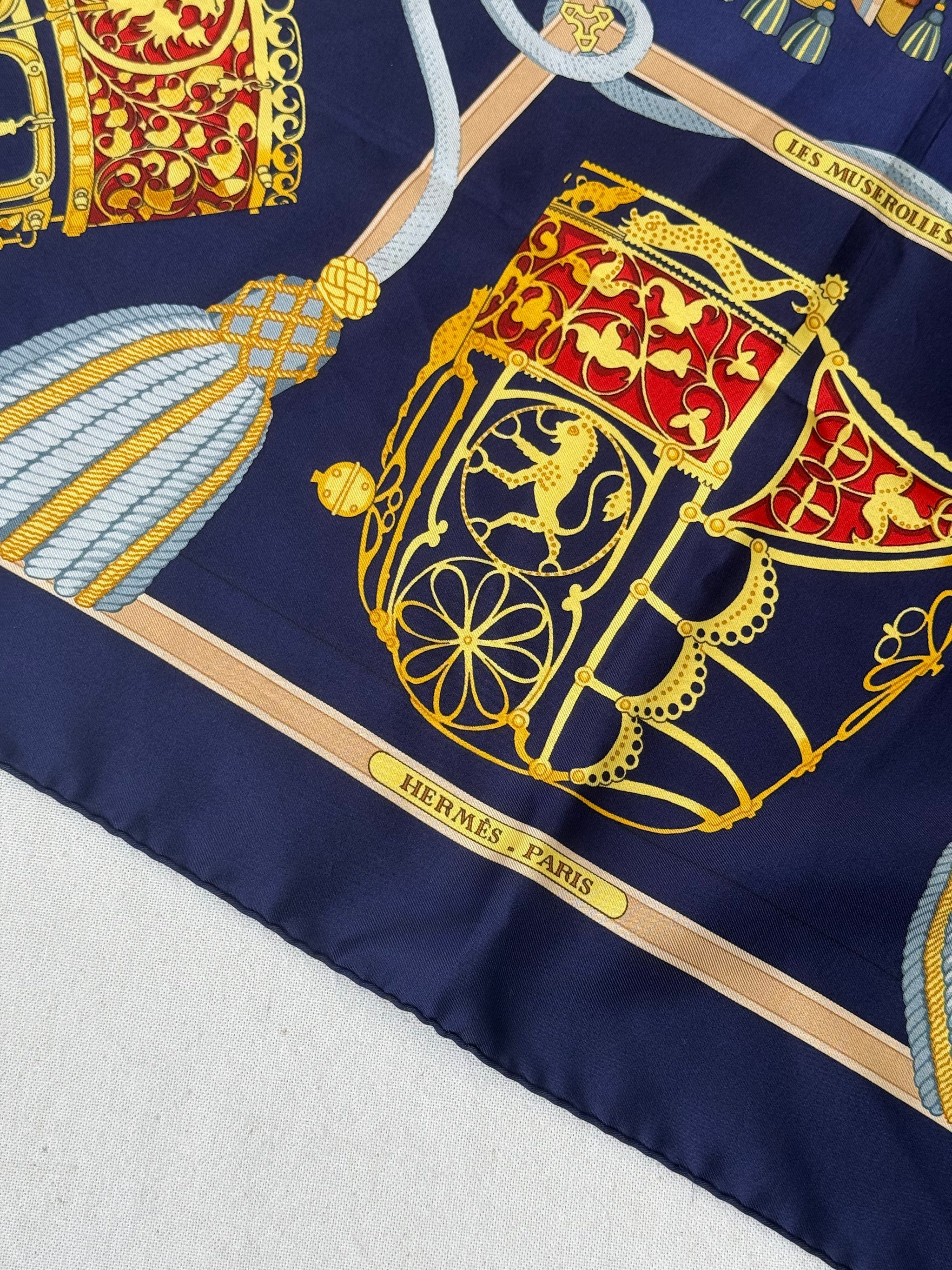 Foulard Hermès – Modèle Les Muserolles