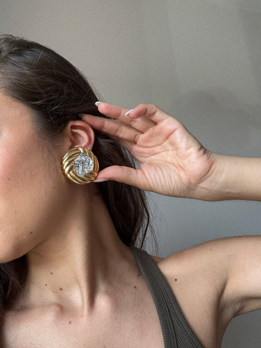Boucles d’oreilles vintage - Dorées et cabochon résine cristal