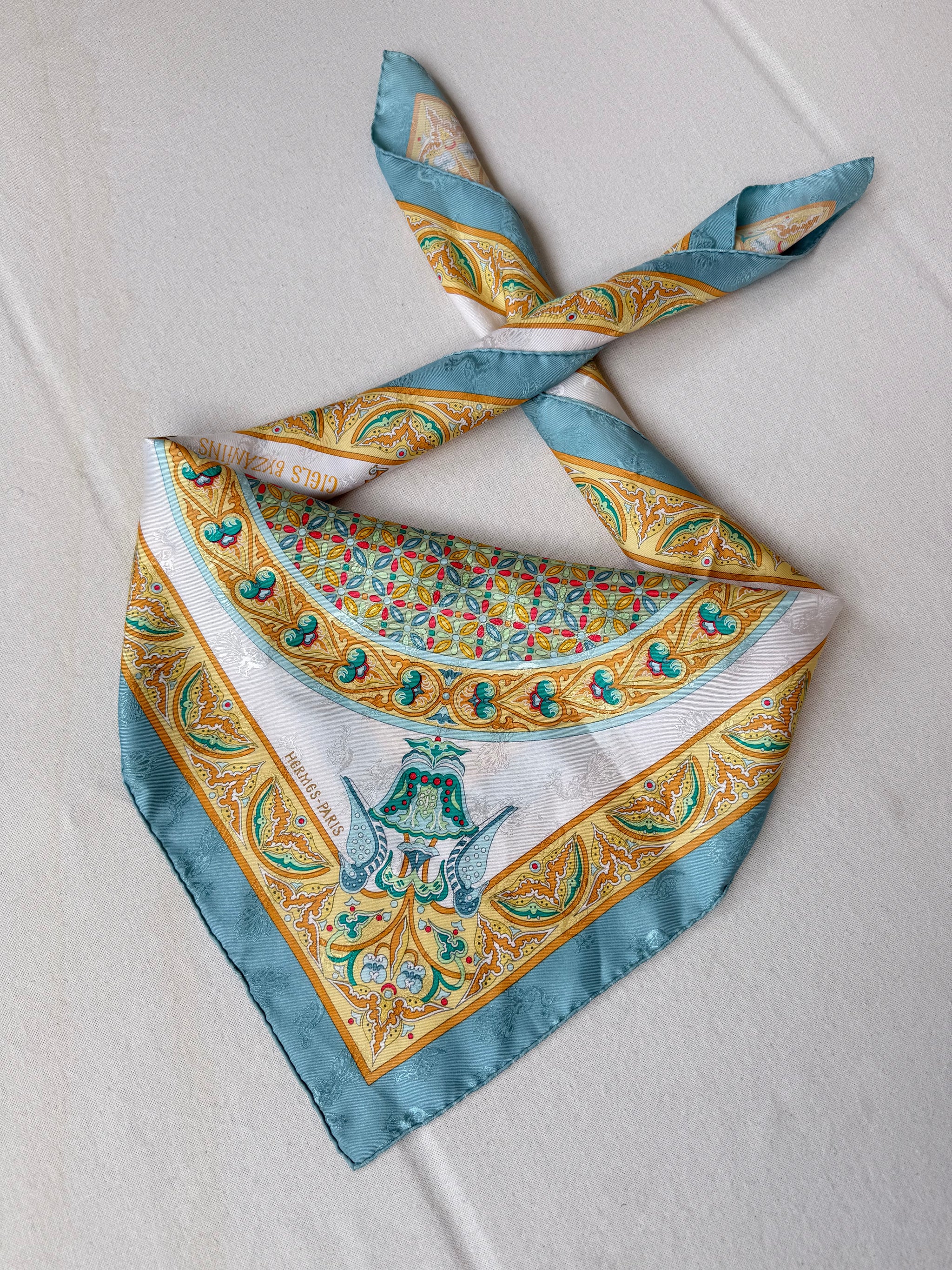 Foulard Hermès – Modèle Ciels Byzantins