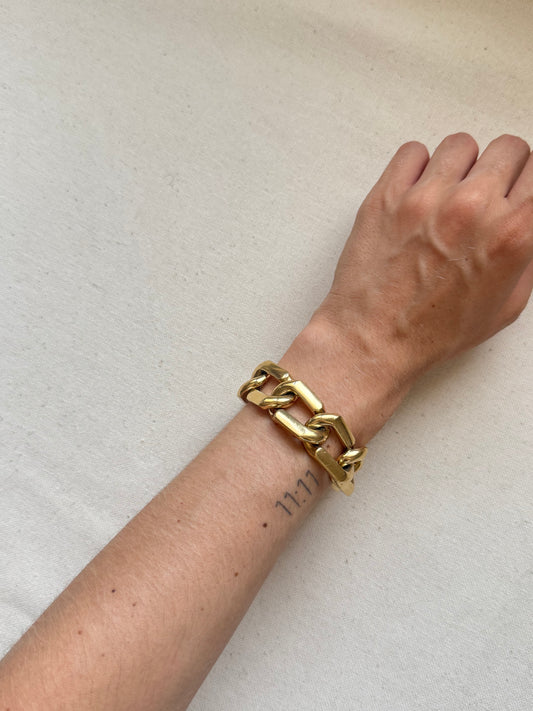 Bracelet vintage - maille rectangulaire dorée