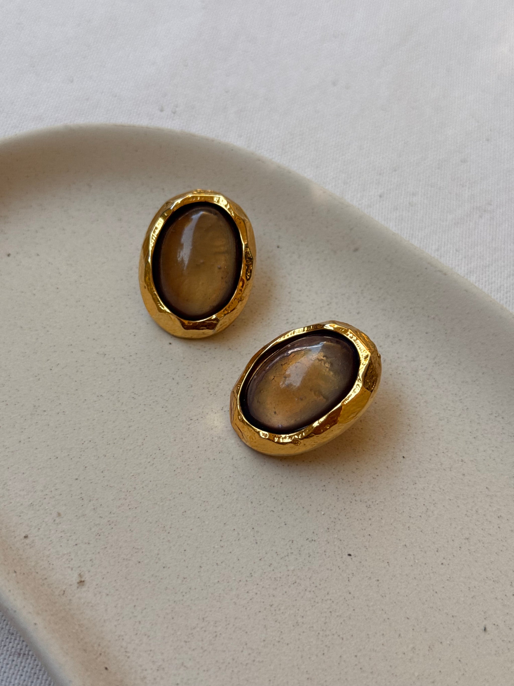 Boucles d’oreilles Édouard Rambaud vintage - Cabochon ovale irisé