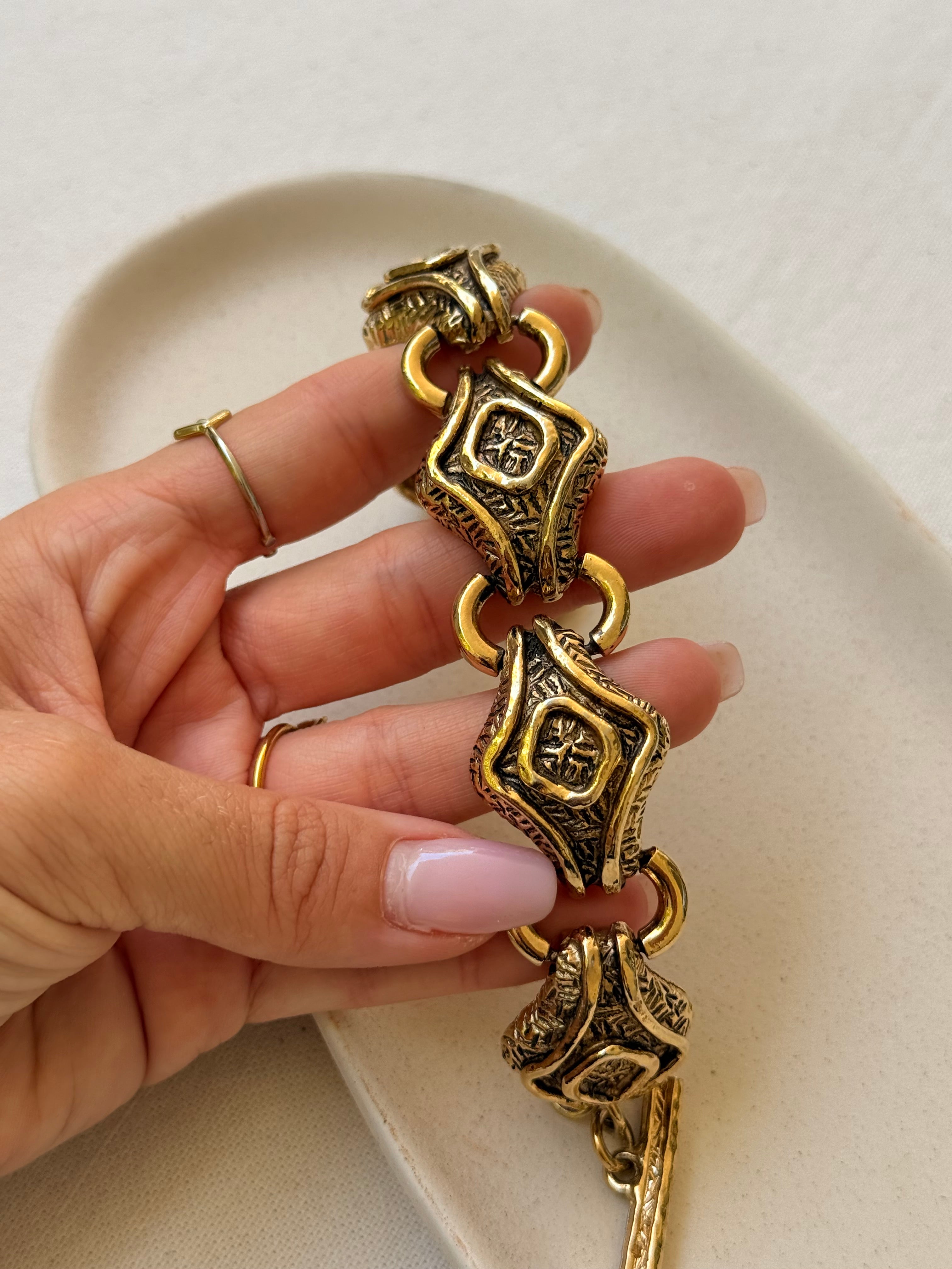 Bracelet Guy Laroche vintage - Maillons sculptés dorés