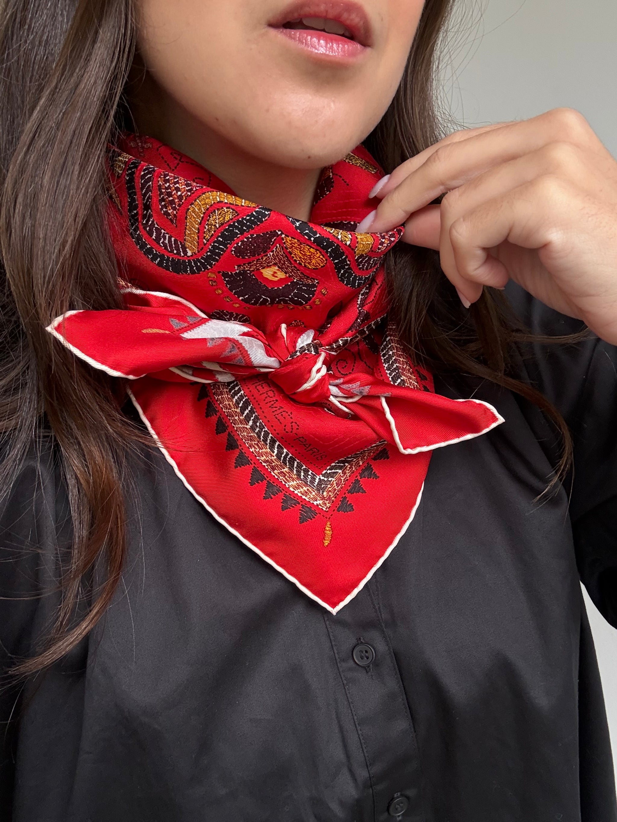 Foulard Hermès – Modèle Carré Kantha (rare)