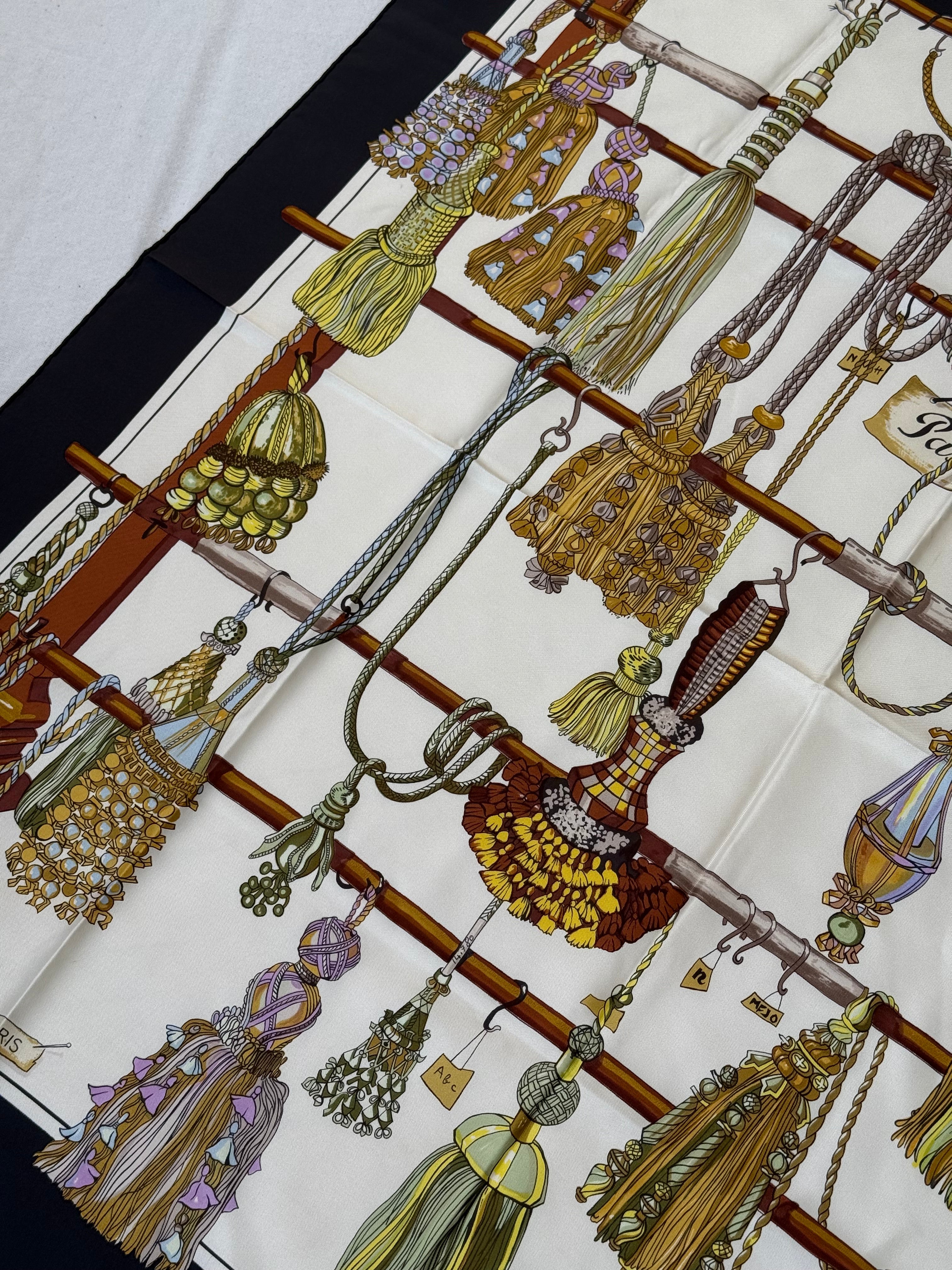 Foulard Hermès – Modèle Passementerie