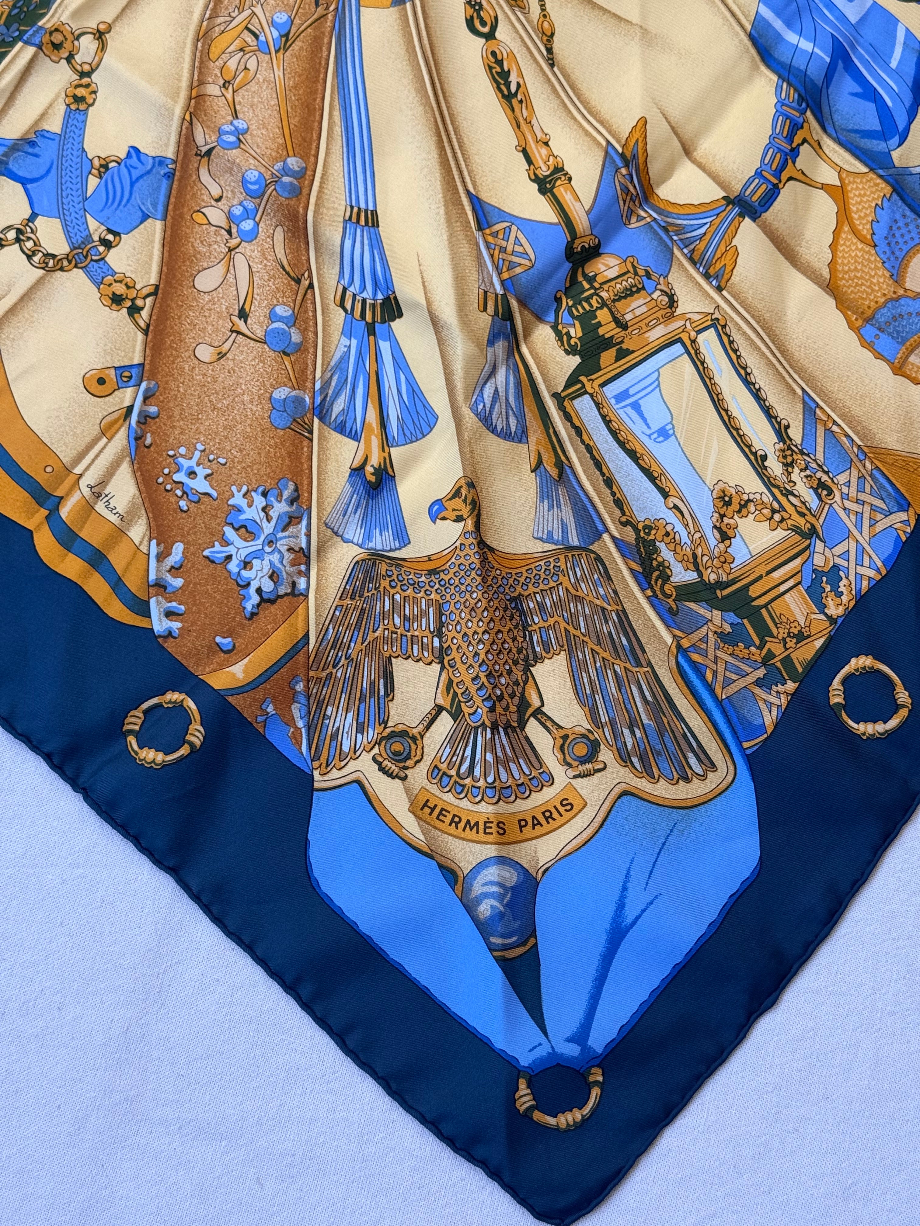 Foulard Hermès – Modèle Soleil de Soie