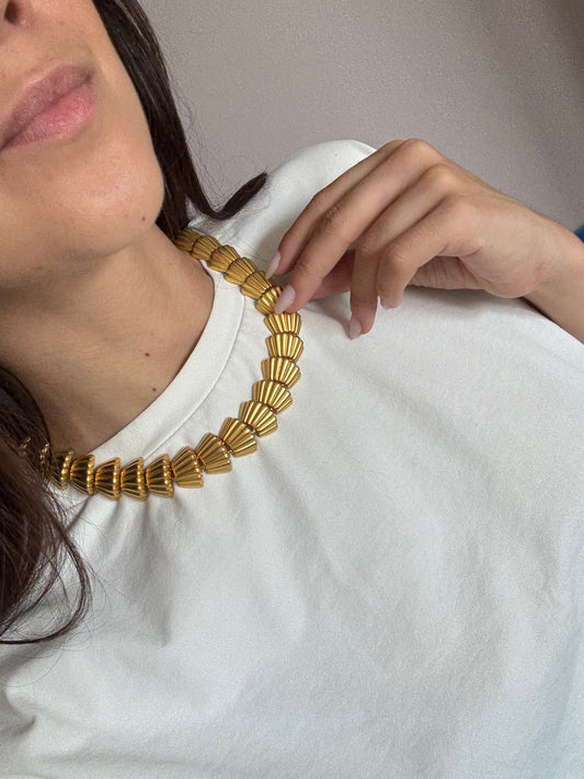 Collier vintage maille éventails en relief