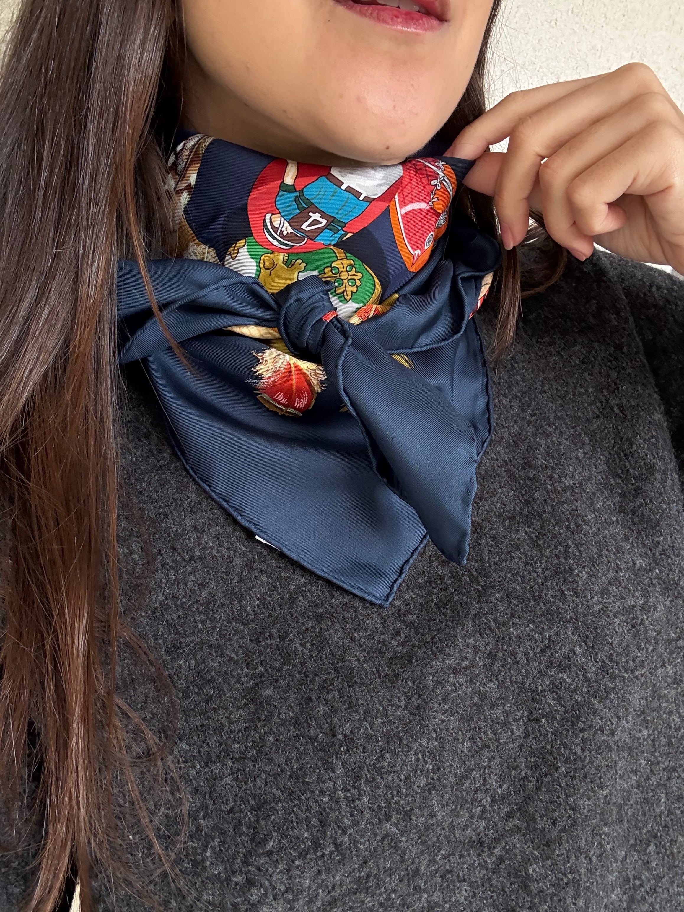 Foulard Hermès – Modèle Couvée d'Hermès