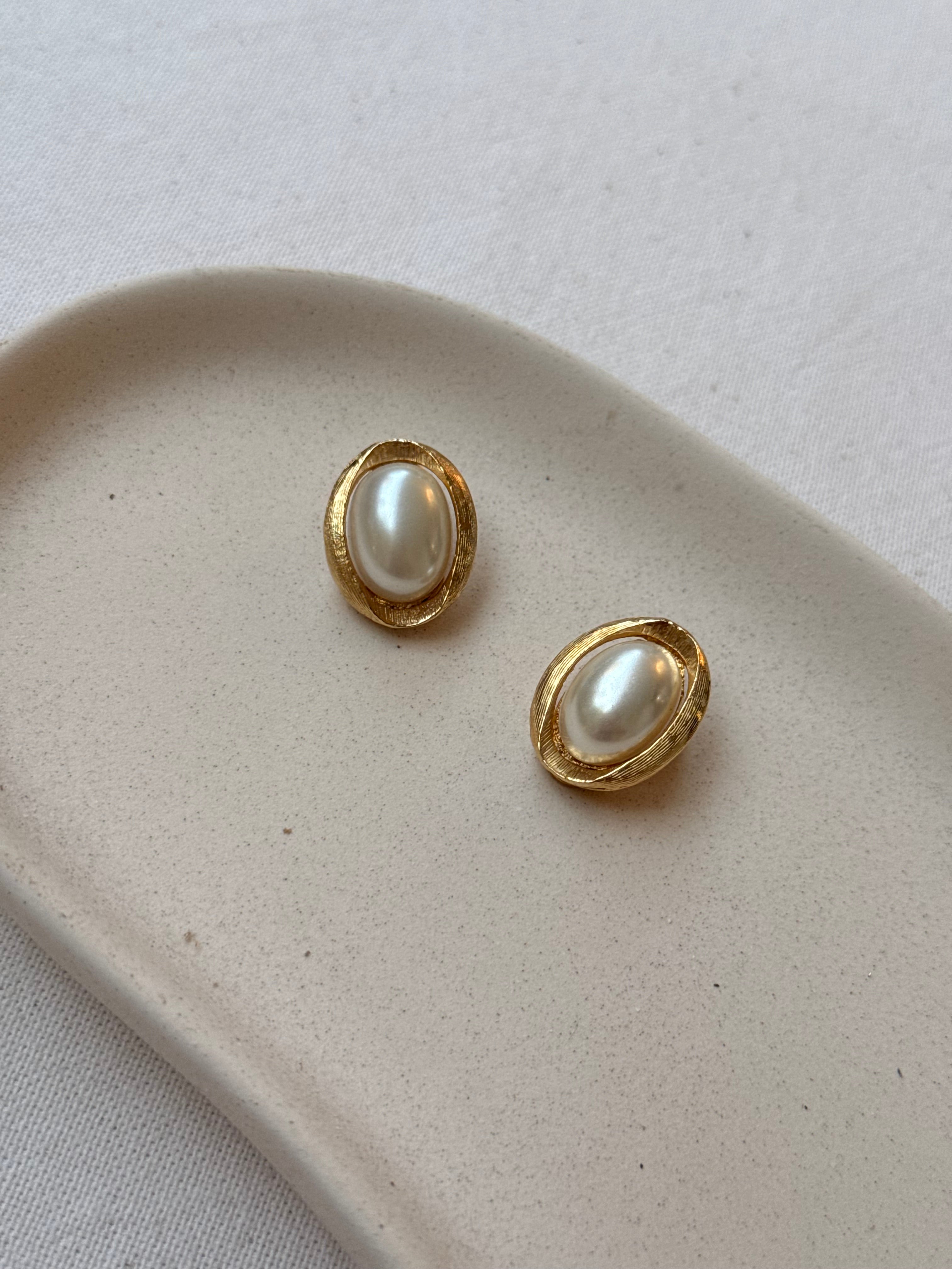 Boucles d’oreilles vintage - Ovales et perles fantaisie