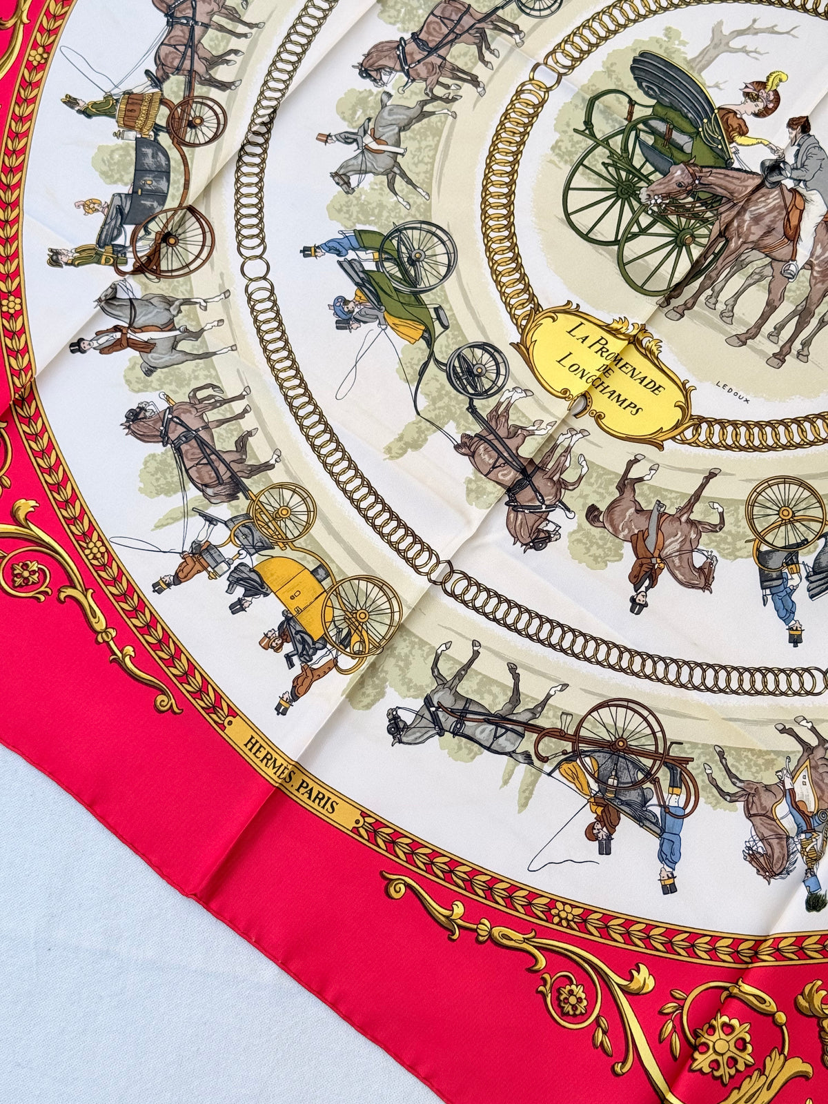 Foulard Hermès – Modèle Promenade de Longchamps