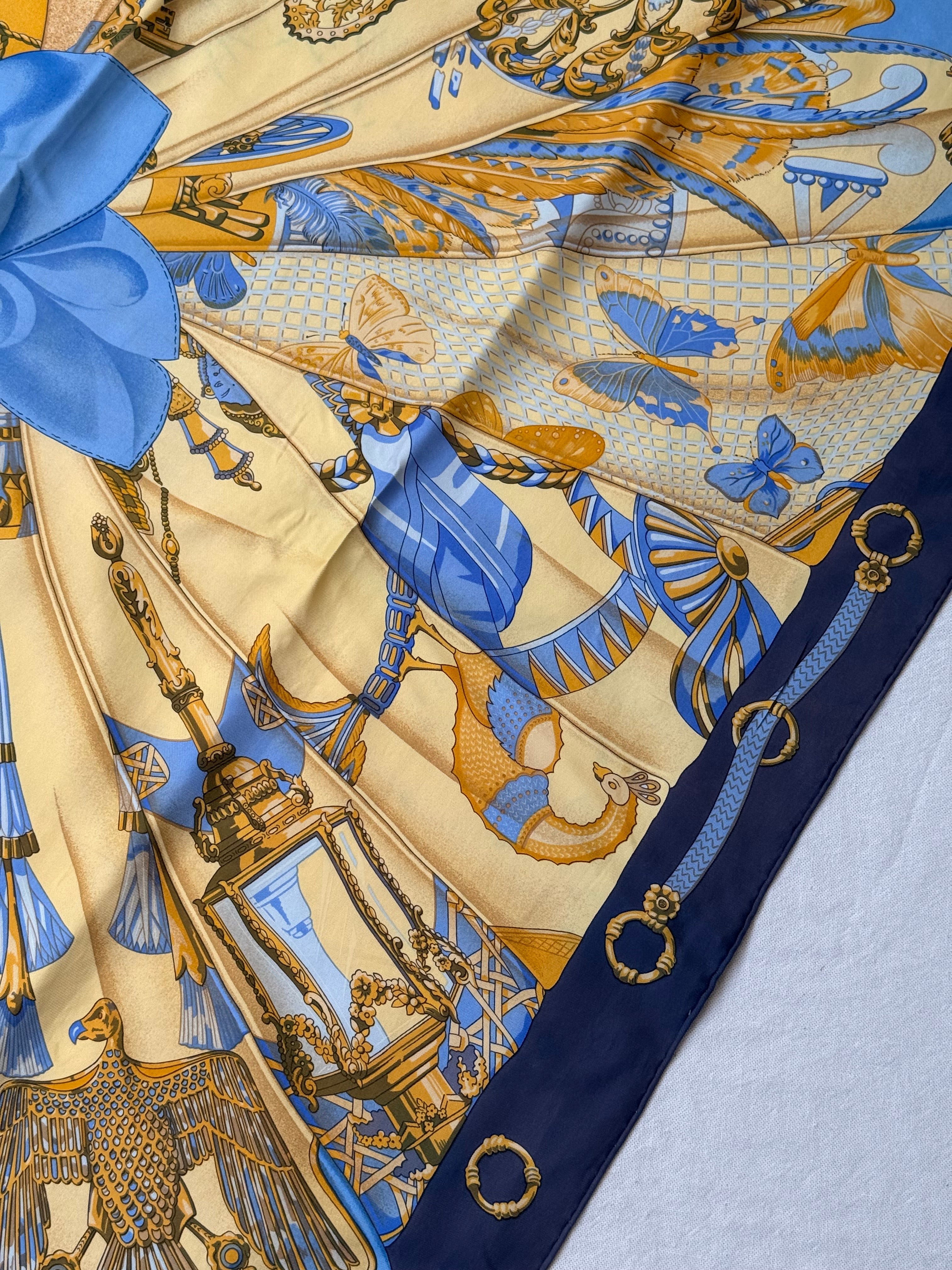 Foulard Hermès – Modèle Soleil de Soie