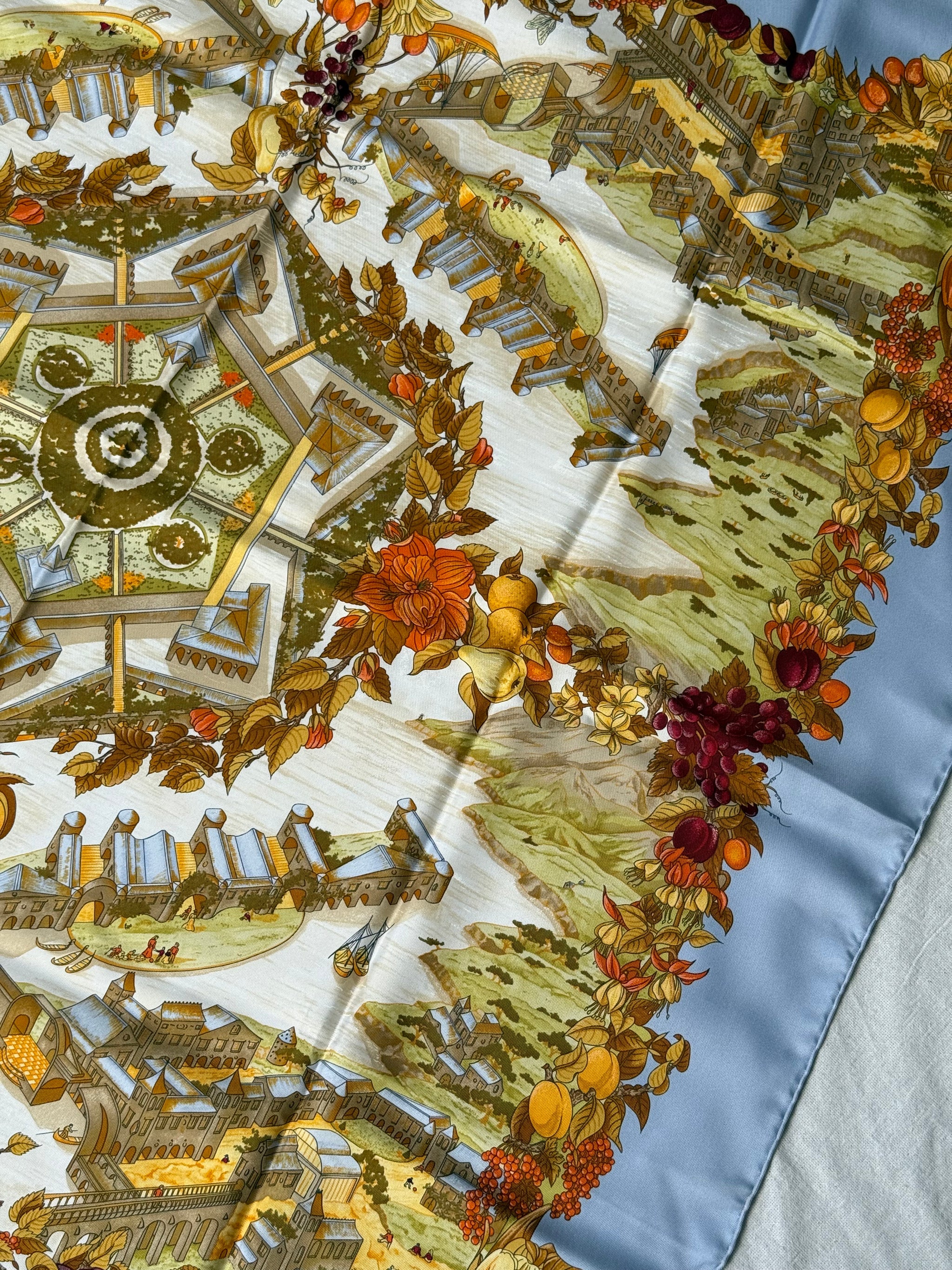 Foulard Hermès – Modèle Au pays de Cocagne