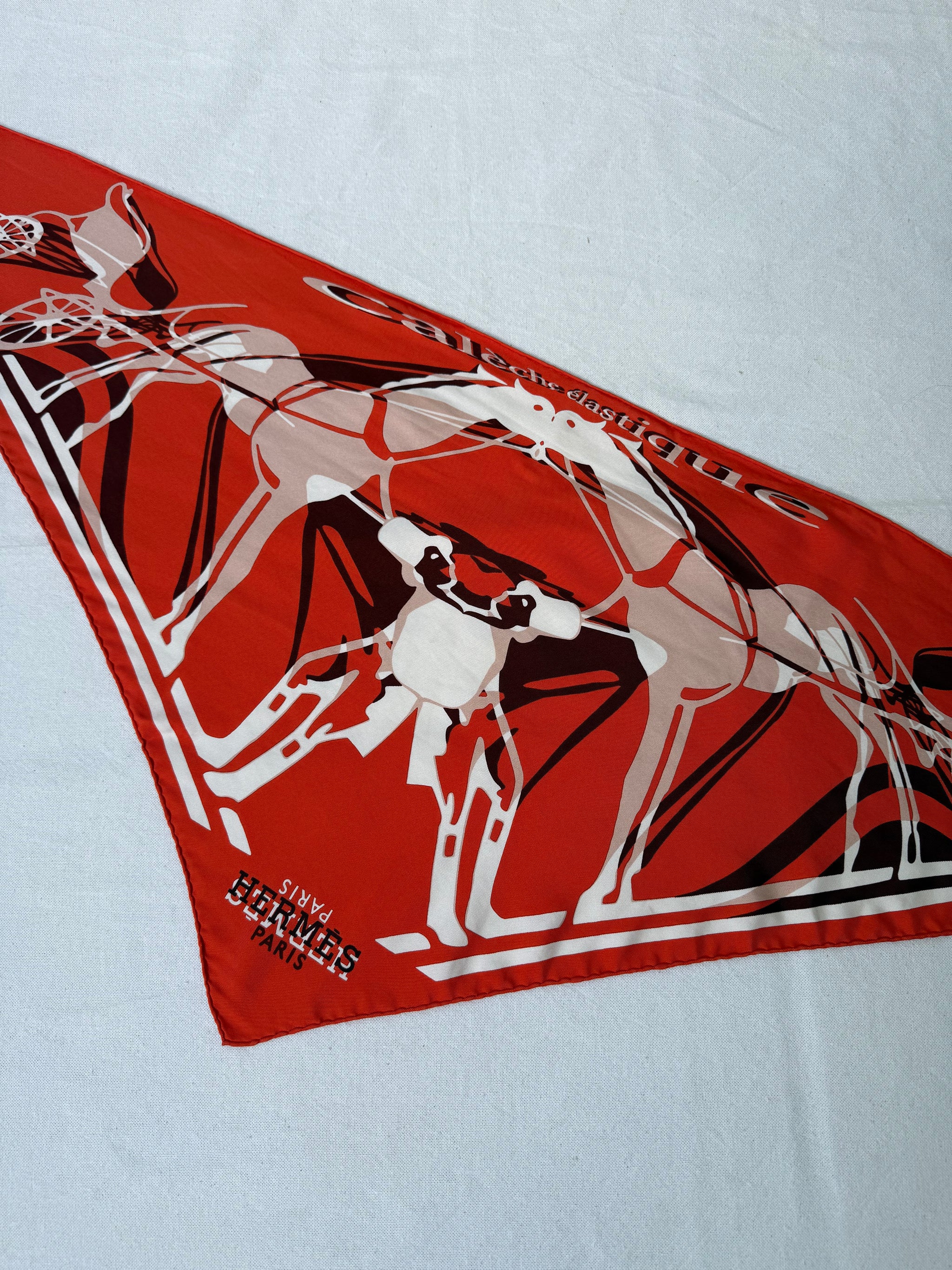 Triangle Hermès – Modèle Calèche Élastique orange