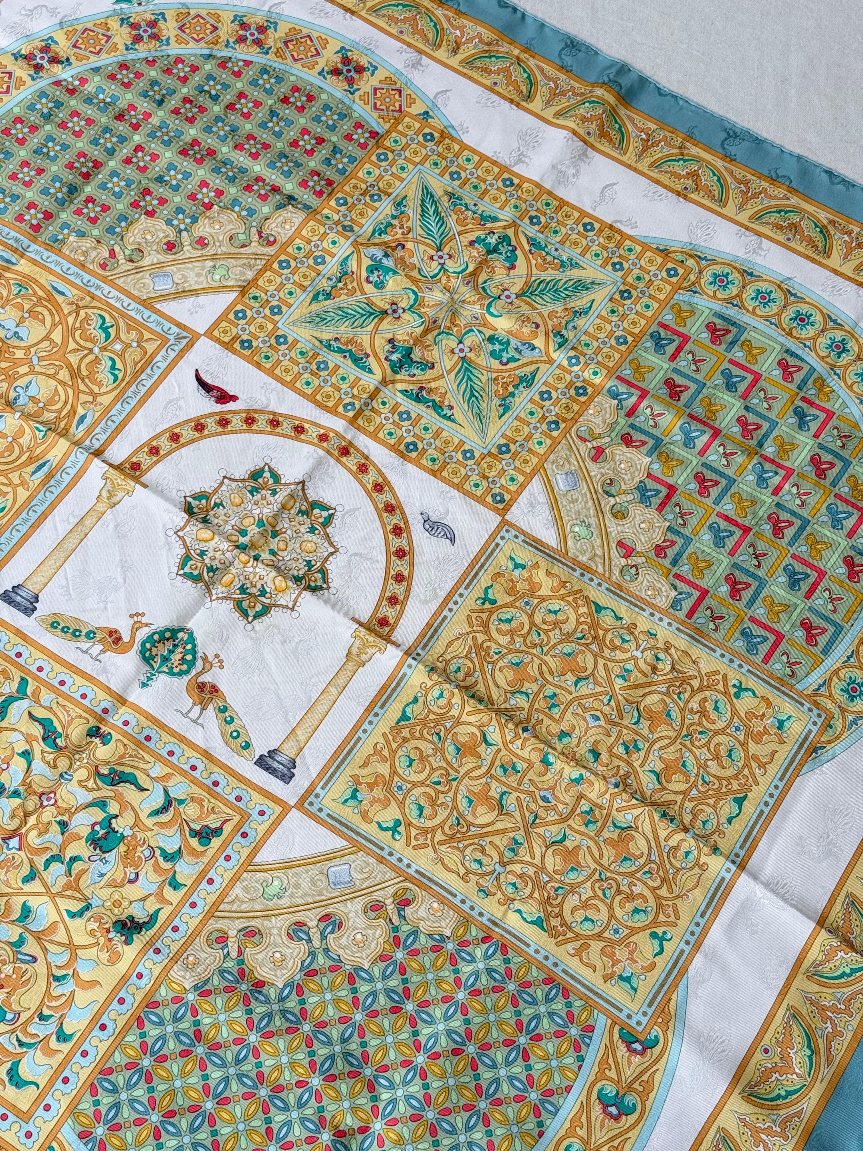 Foulard Hermès – Modèle Ciels Byzantins