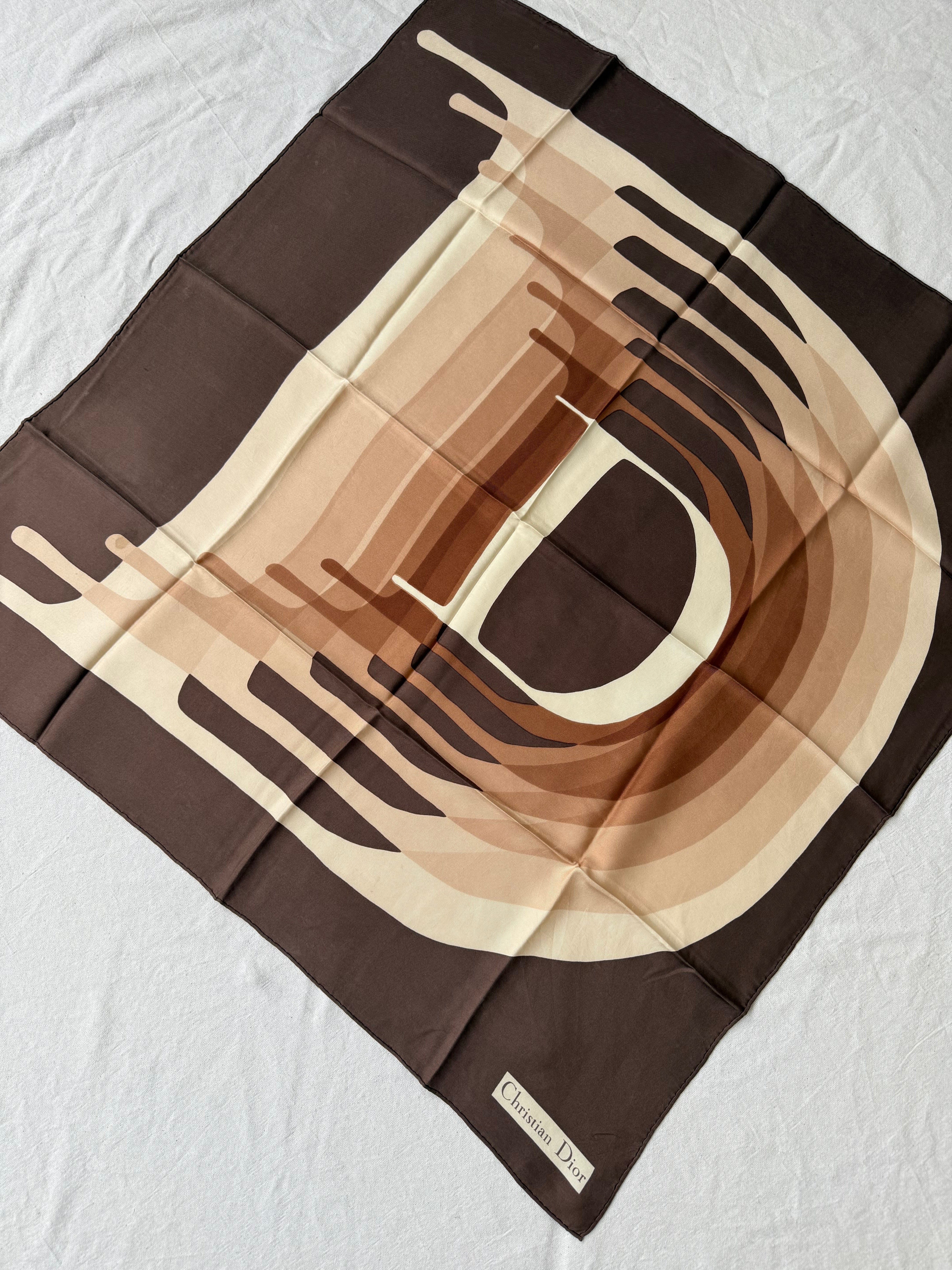 Christian Dior scarf – D graphic pattern brown beige