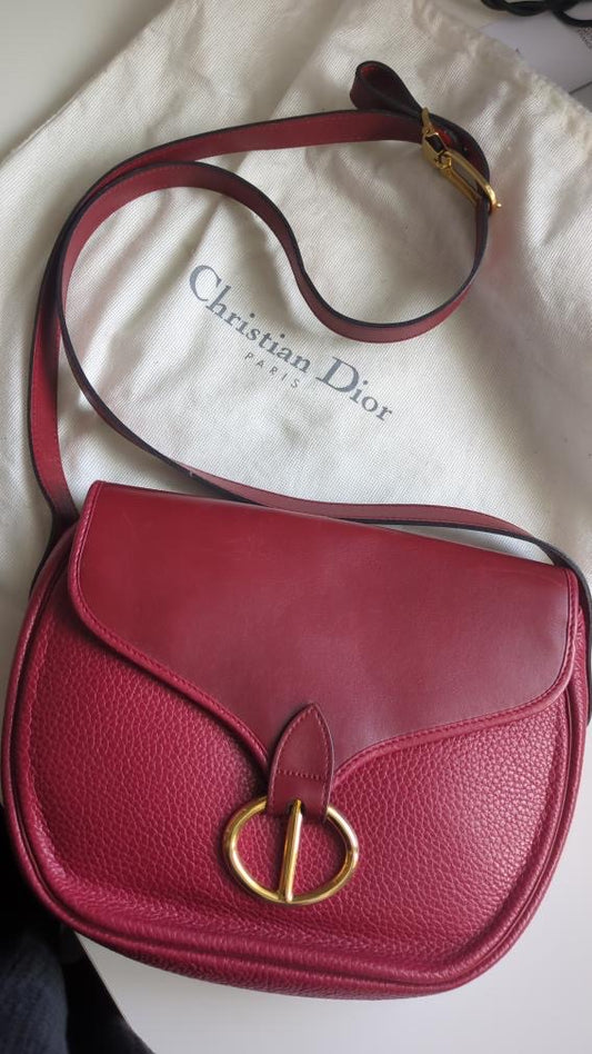 Sac Christian Dior en cuir rouge