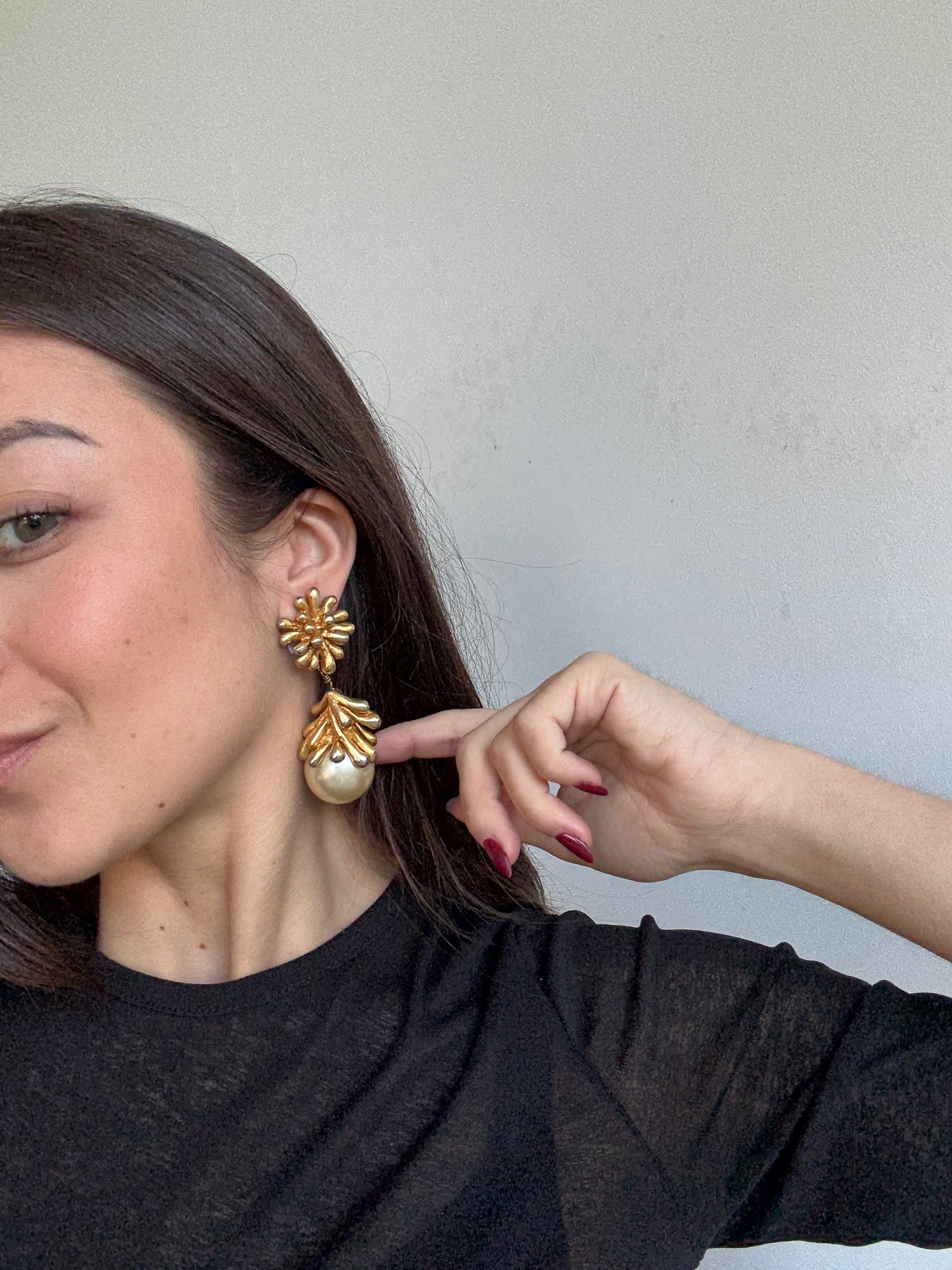 Boucles d'oreilles Christian Lacroix - Perles baroques pendantes