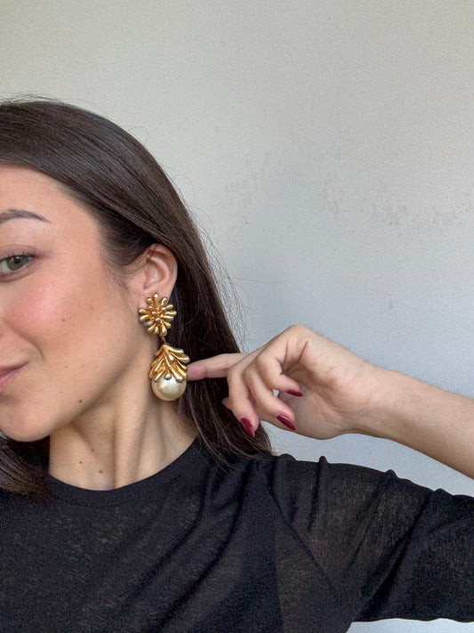 Boucles d'oreilles Christian Lacroix - Perles baroques pendantes