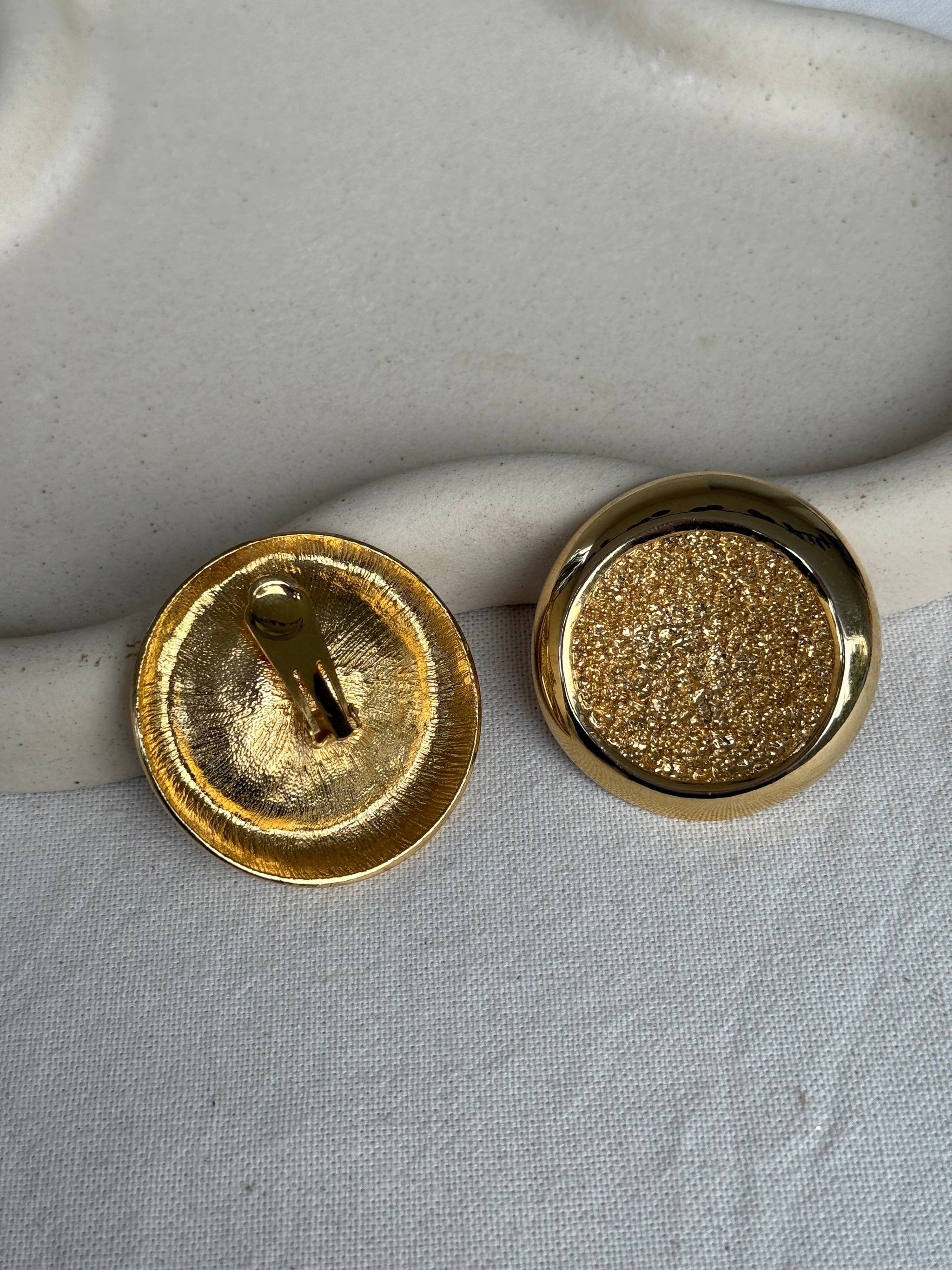 Boucles d’oreilles vintage - Rondes dorées texturées XXL
