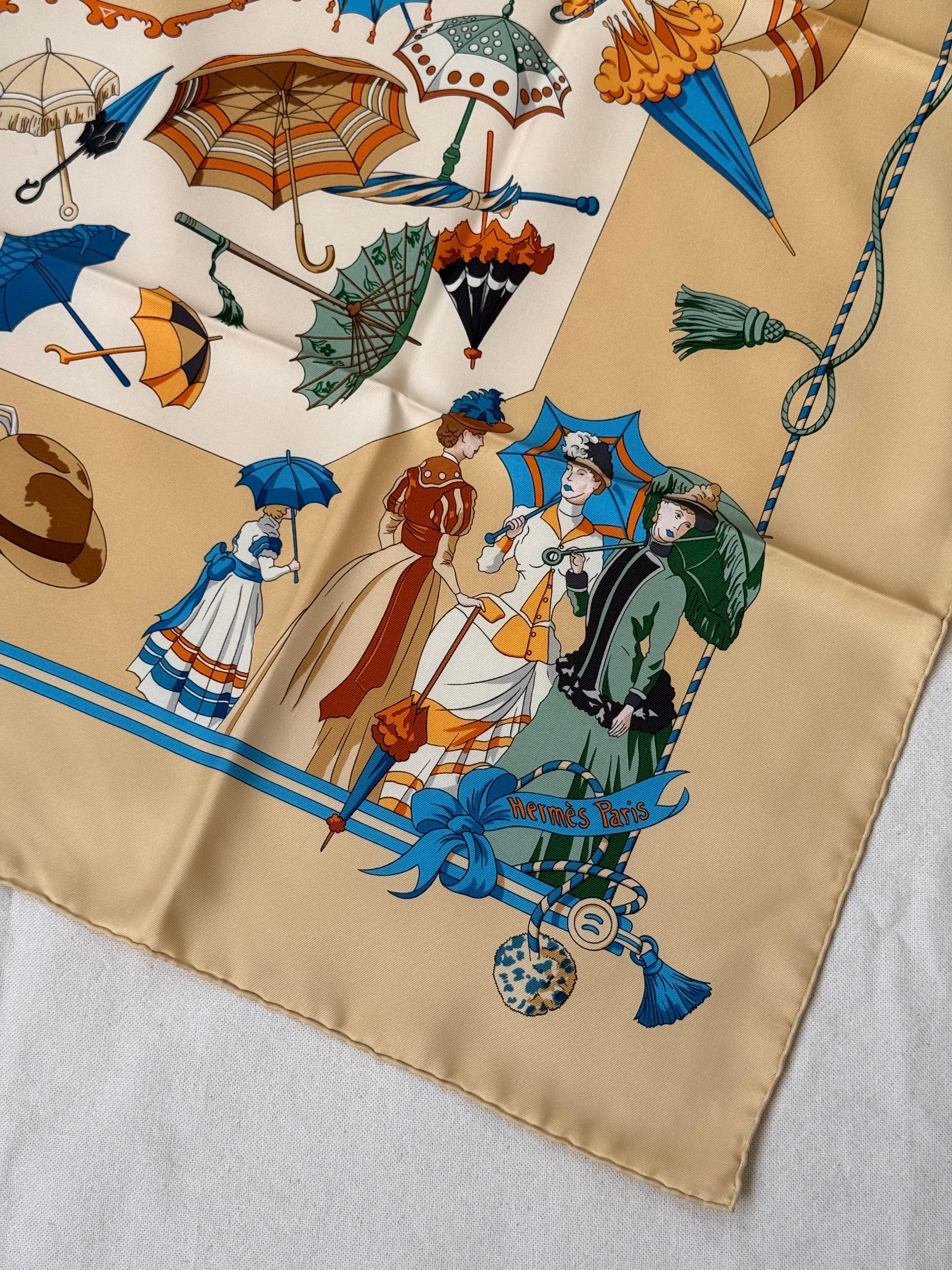 Foulard Hermès – Modèle Ombrelles et Parapluies