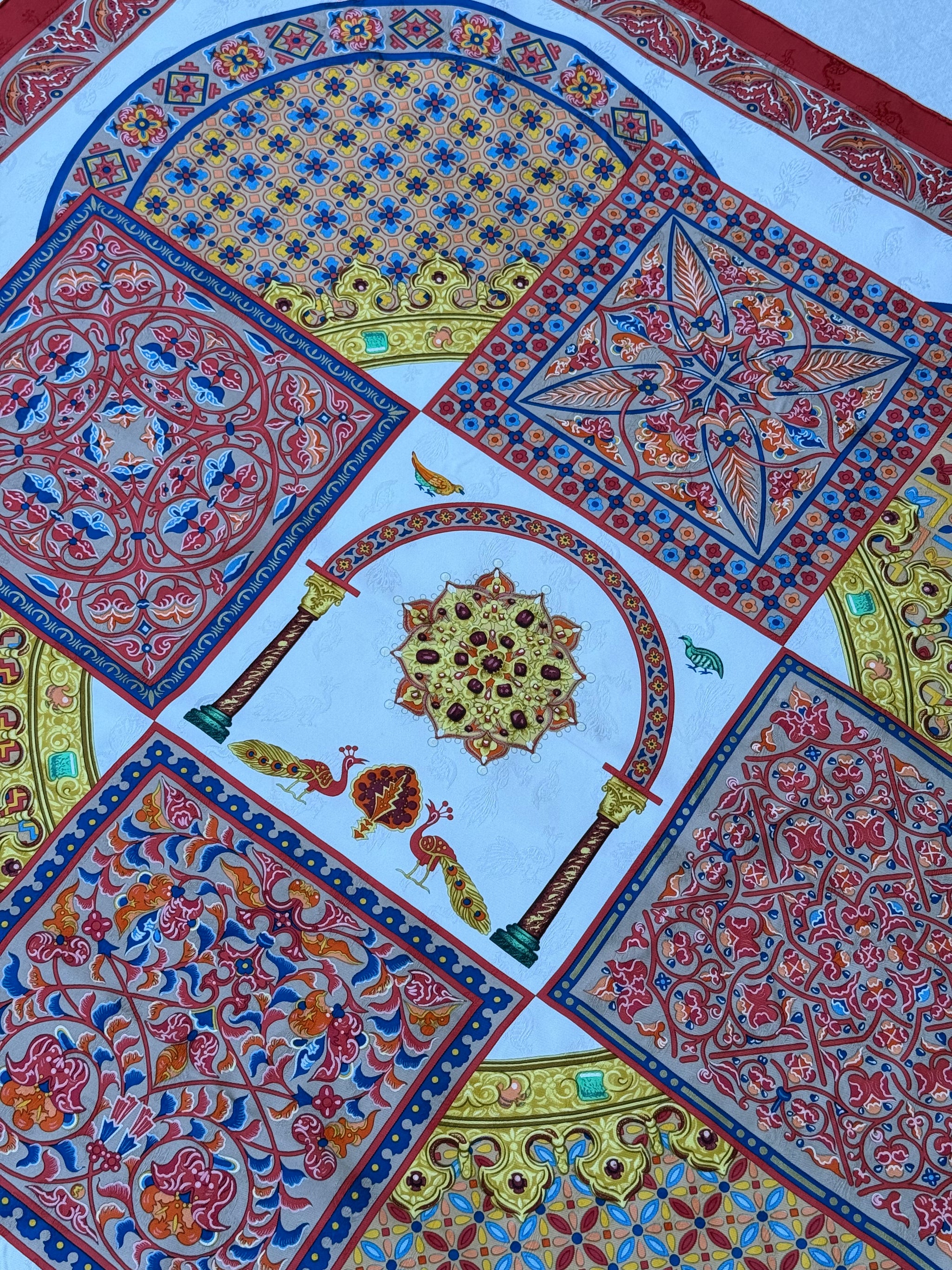 Foulard Hermès – Modèle Ciels Byzantins