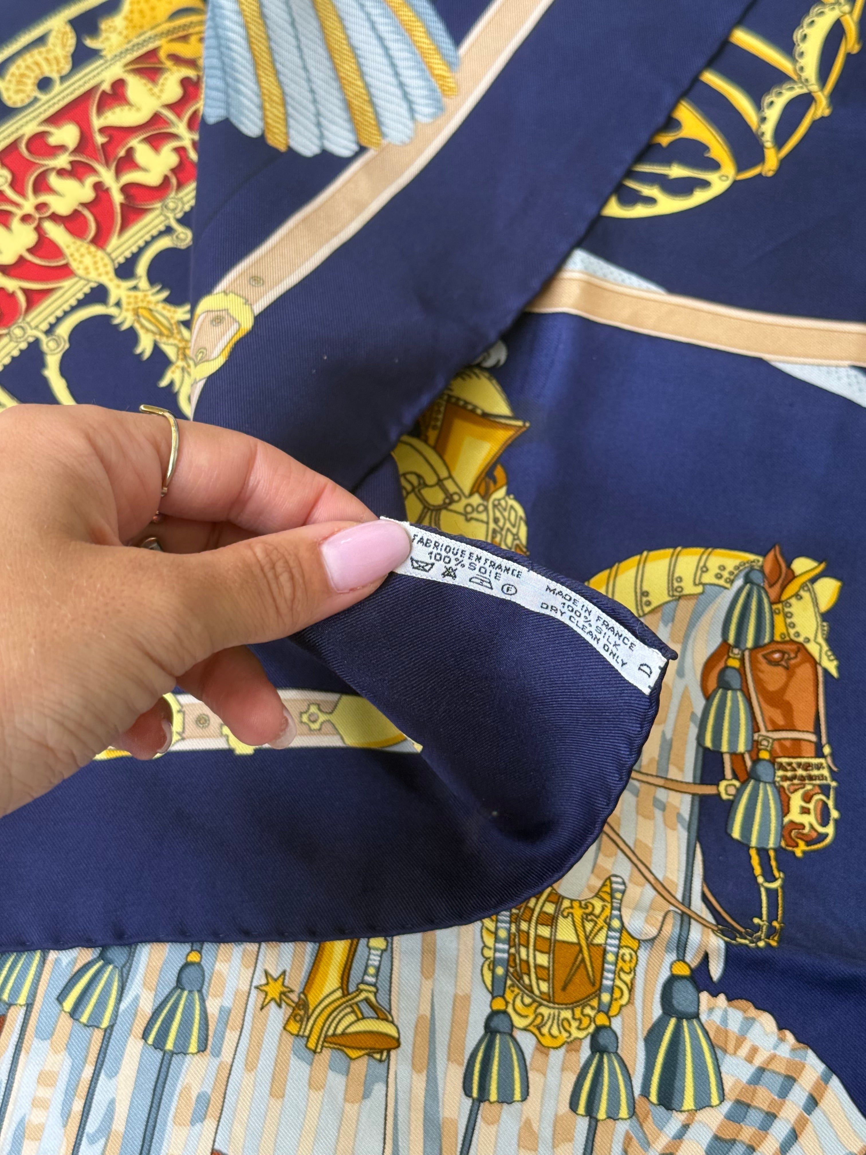 Foulard Hermès – Modèle Les Muserolles