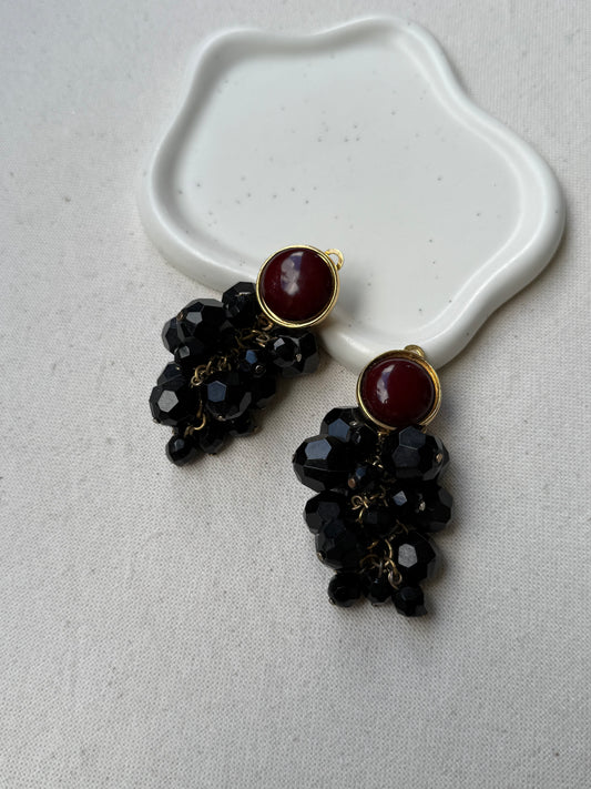 Vintage Georges Rech earrings - Black clusters and burgundy cabochons