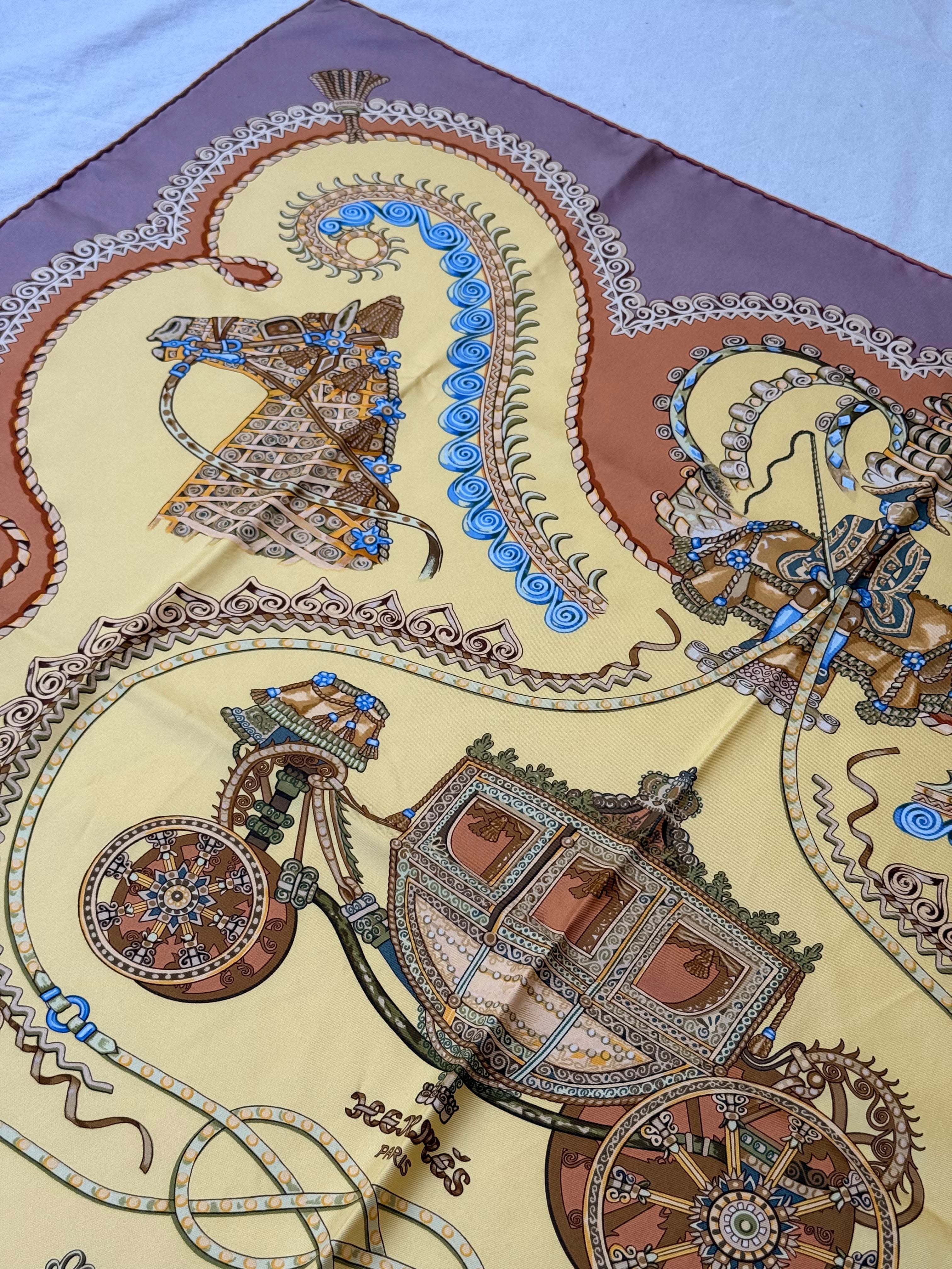 Foulard Hermès – Modèle Paperoles