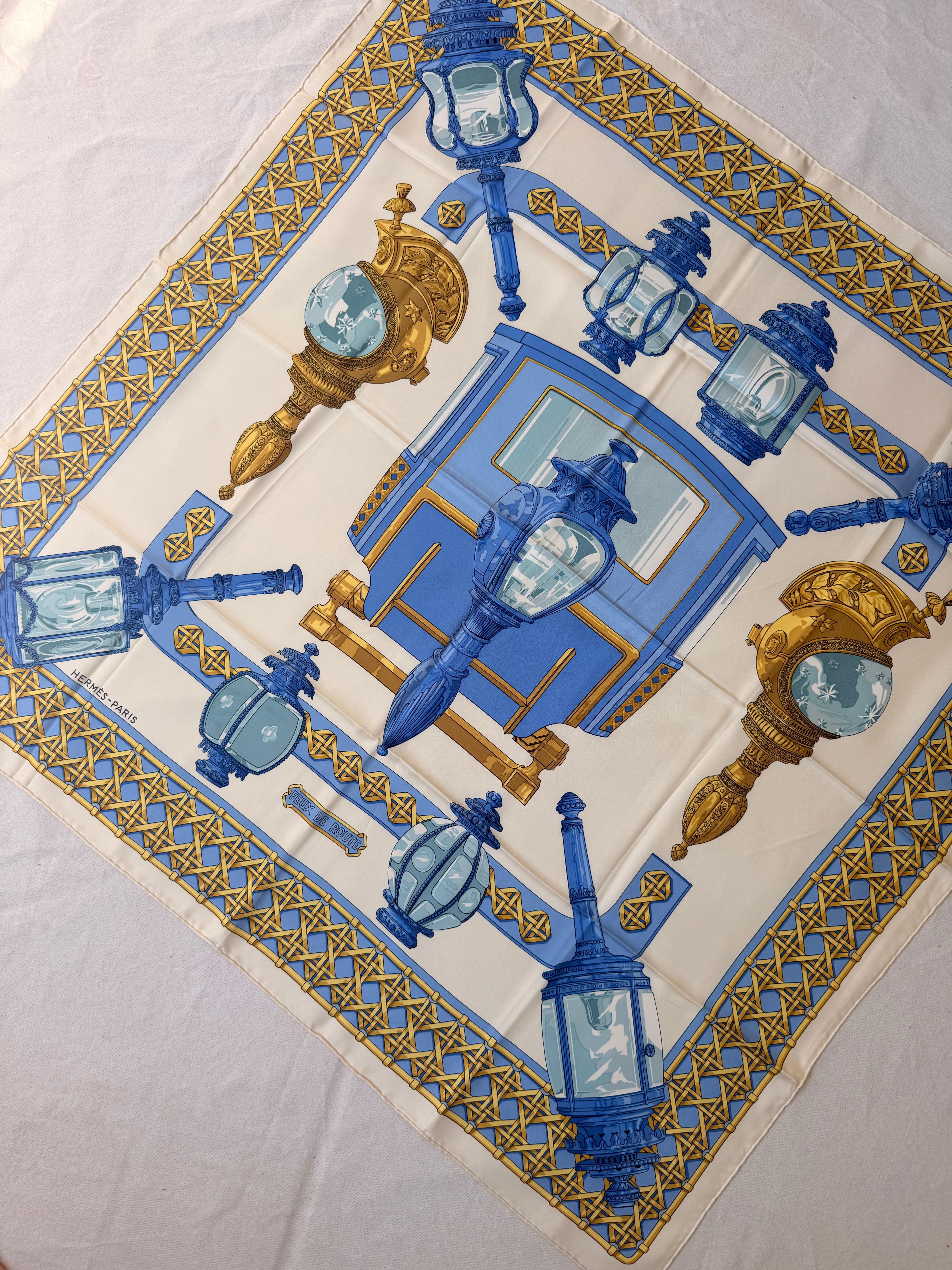 Foulard Hermès – Modèle Feux de Route