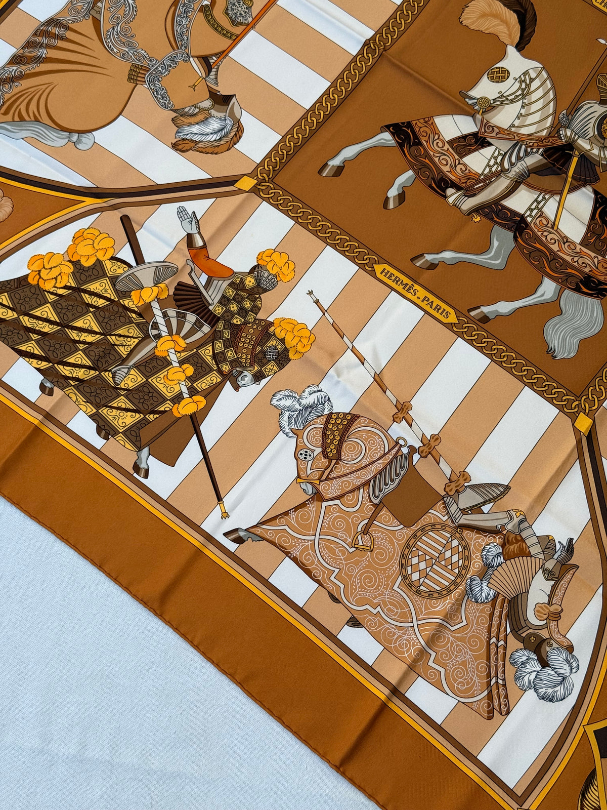Foulard Hermès – Modèle Choc en plumes
