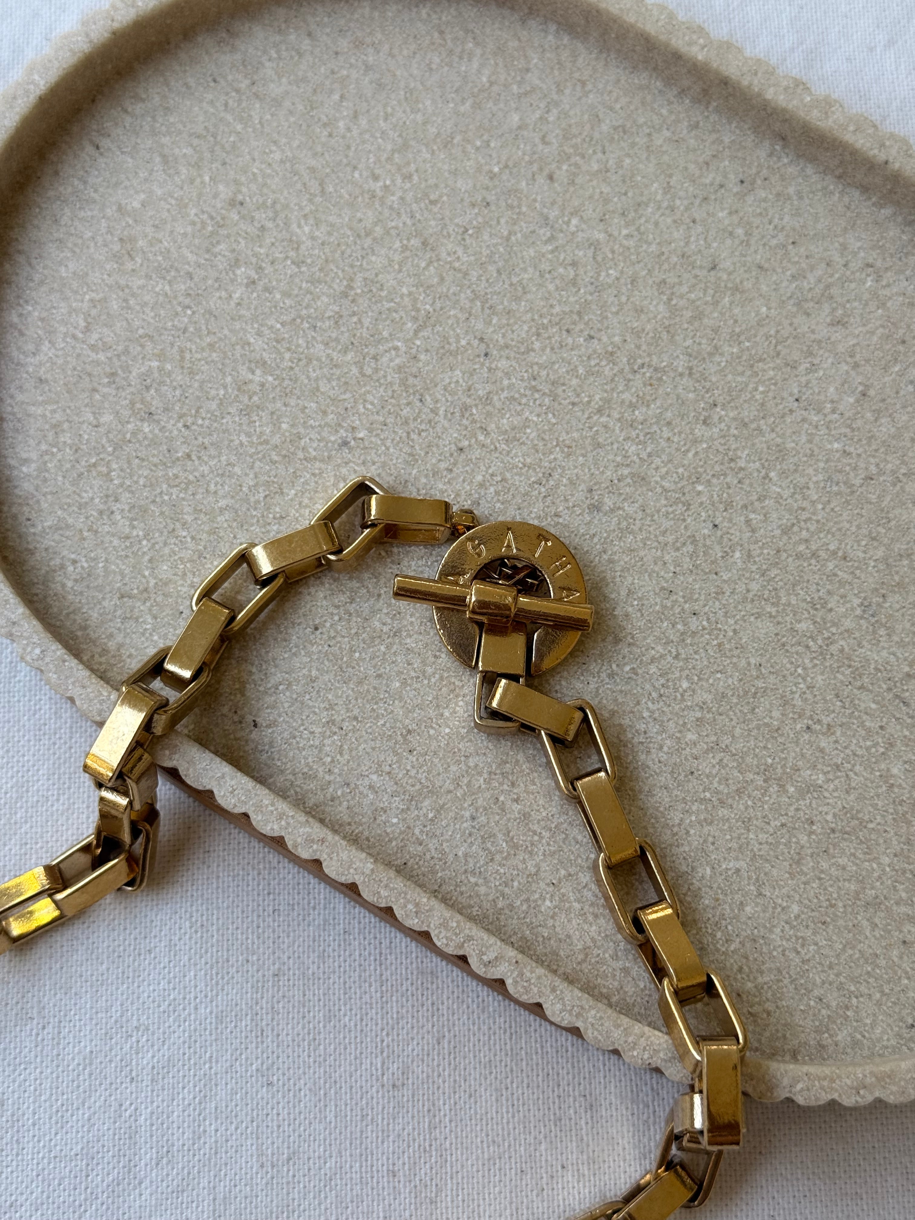 Collier Agatha Vintage - Maille rectangulaire dorée