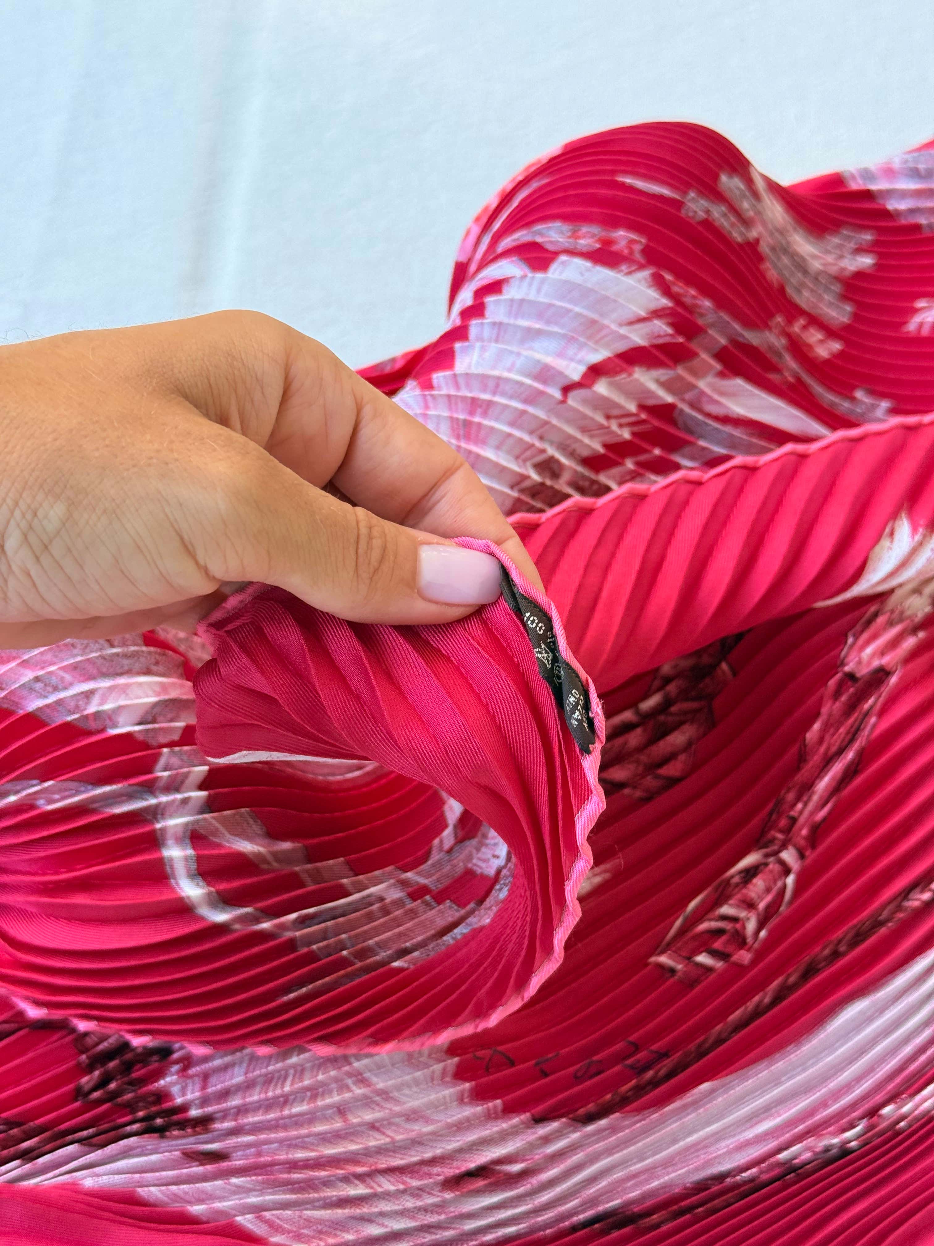 Foulard Hermès plissé – Modèle À Propos de Bottes