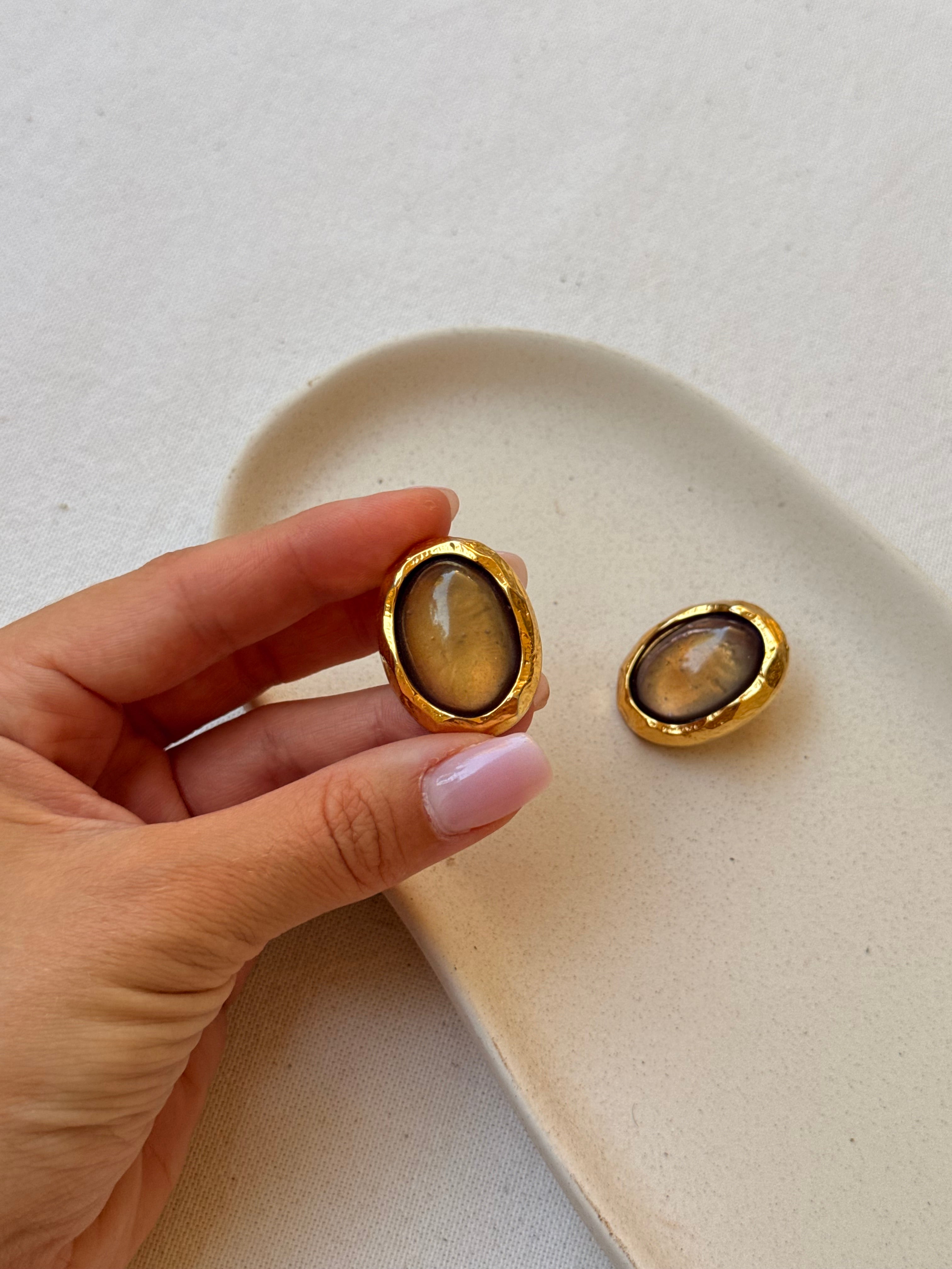 Boucles d’oreilles Édouard Rambaud vintage - Cabochon ovale irisé