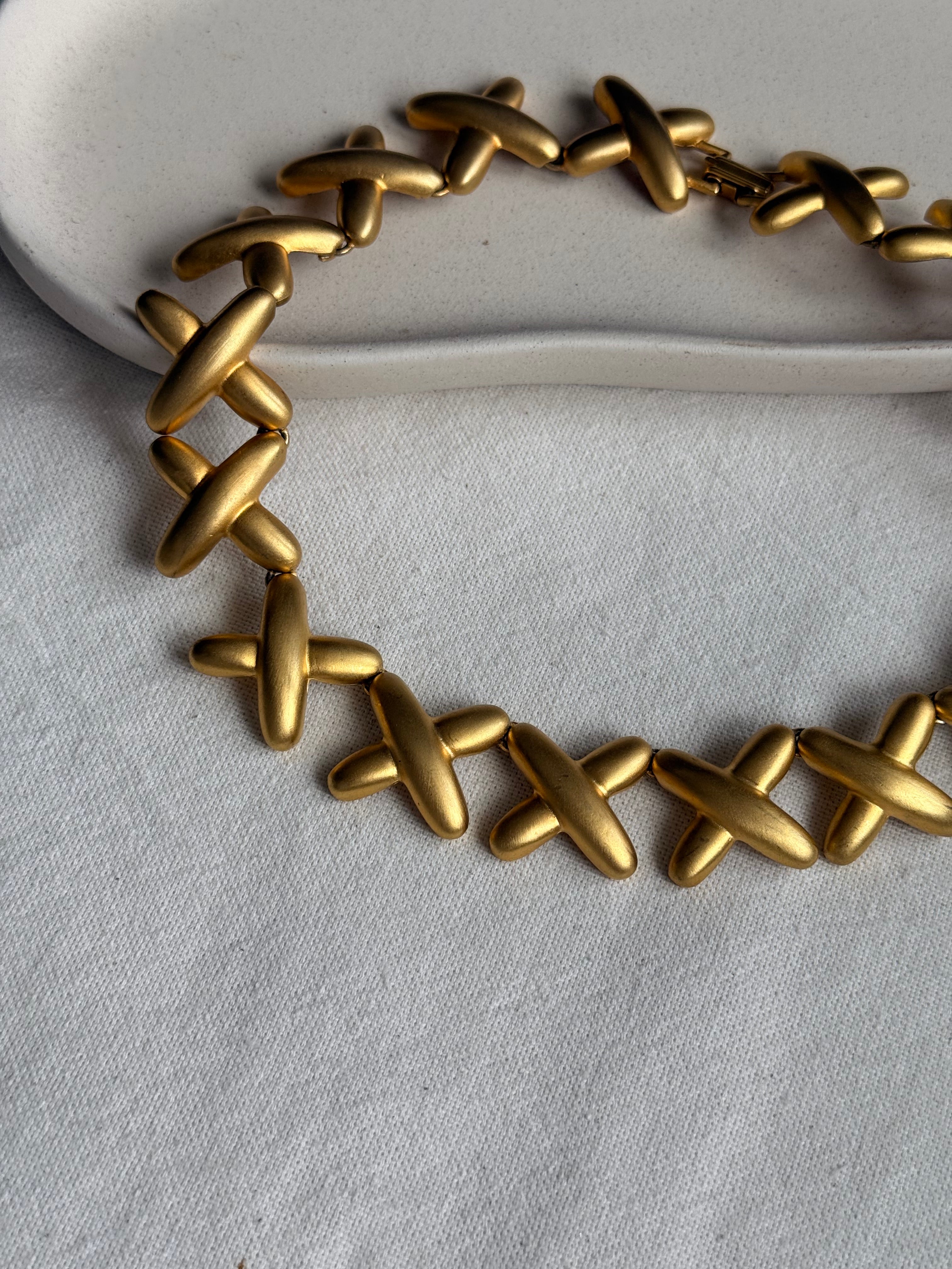 Collier doré vintage - Maille croix