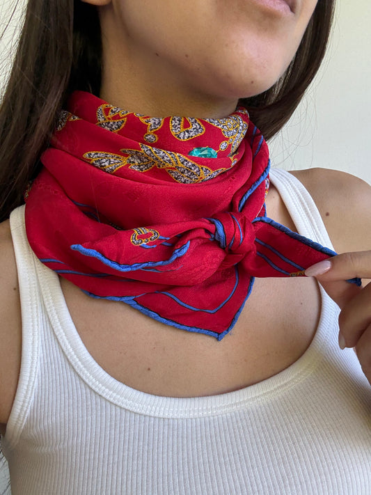 Foulard Cartier – Collection Musée, motifs bijoux et noeuds