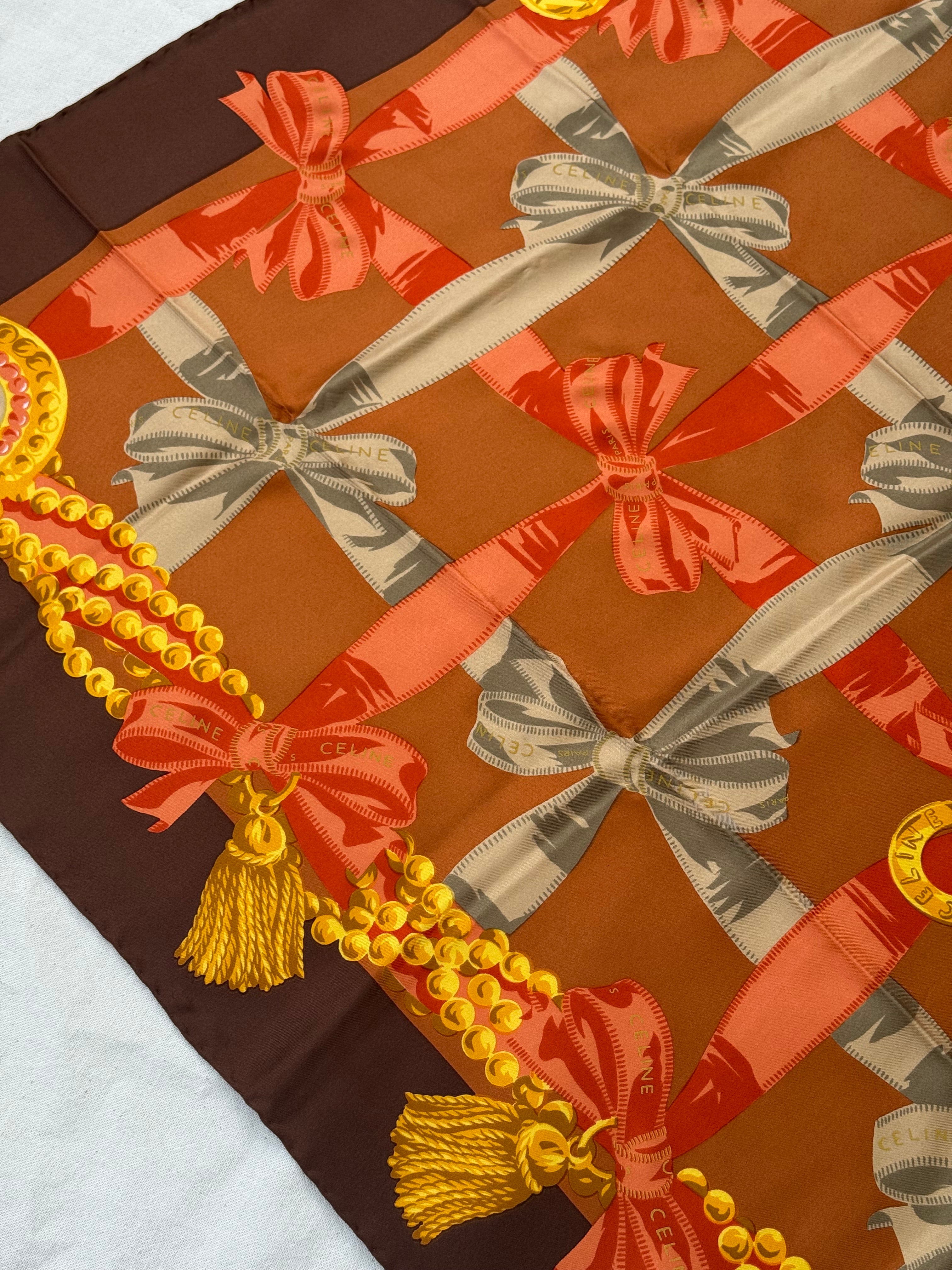 Celine Scarf – Knot Patterns