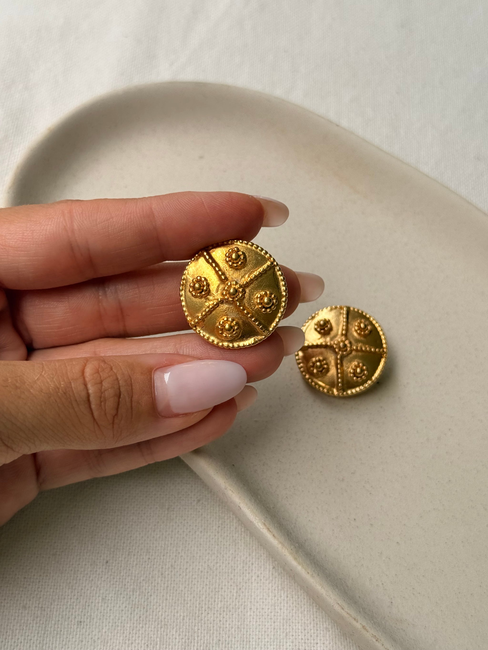 Boucles d’oreilles Anica vintage - Motifs floraux