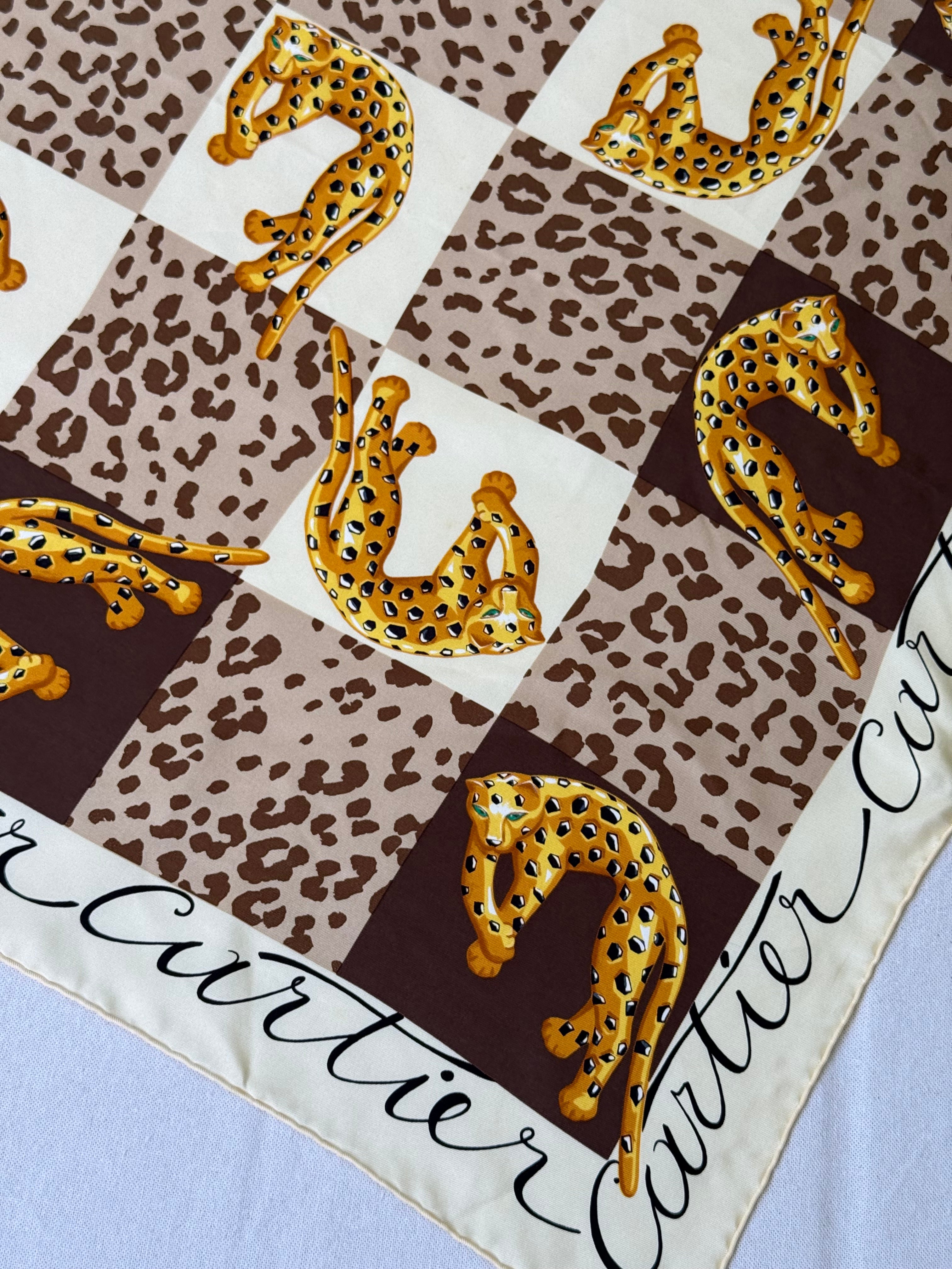 Foulard Cartier – Modèle marron et panthères
