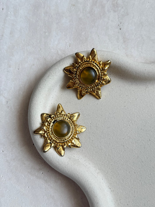 Boucles d’oreilles vintage - Soleils dorés et cabochons en résine