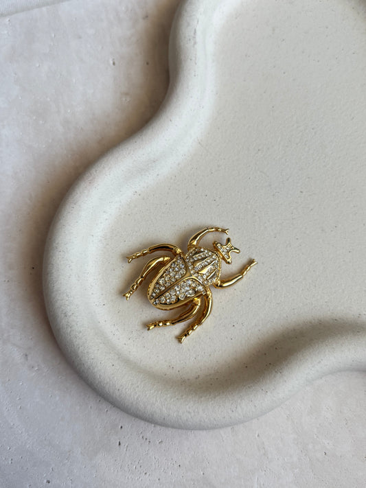 Broche scarabée vintage - Dorée pavée de strass