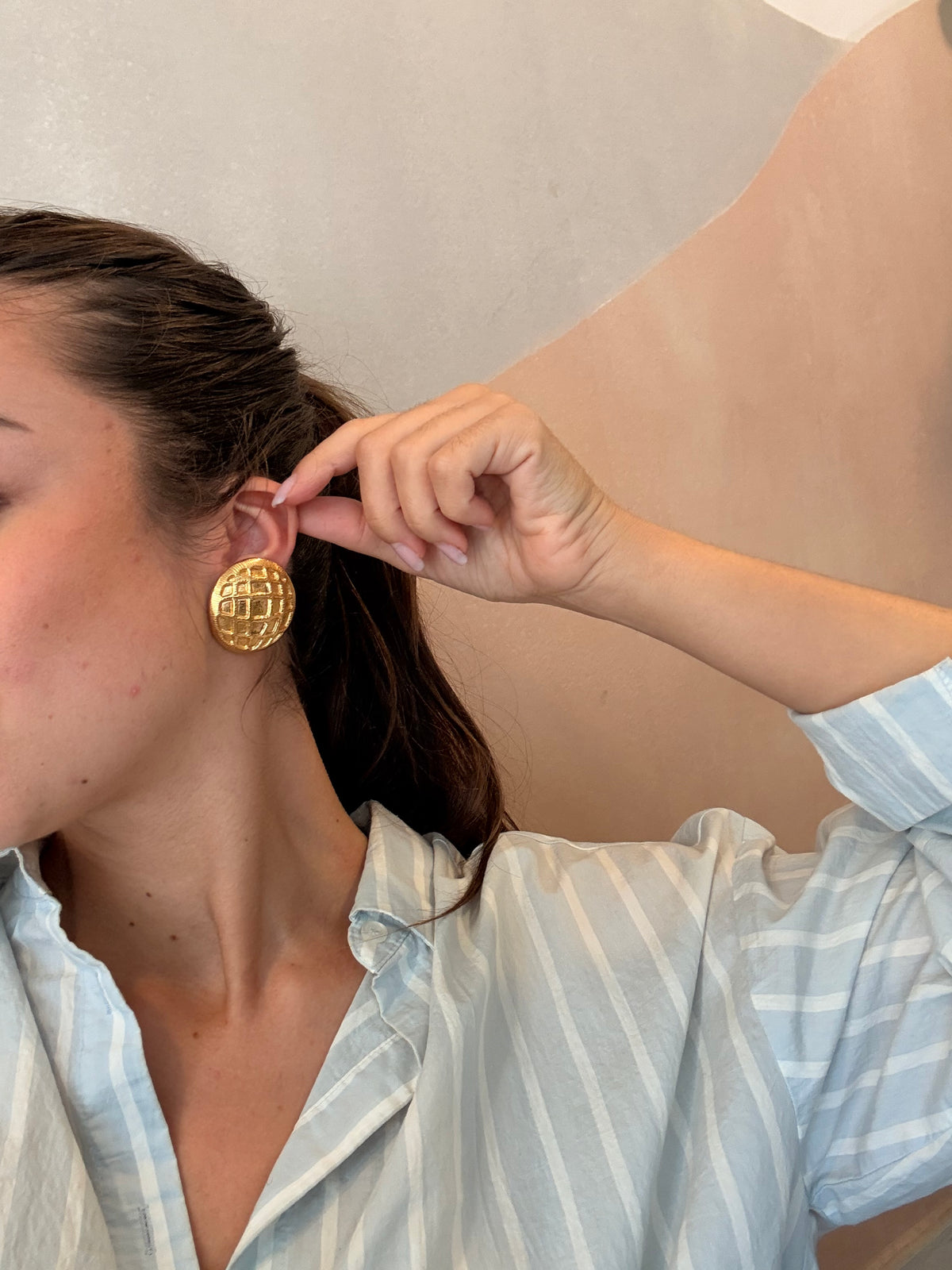 Boucles d’oreilles Rochas vintage - Rondes motifs géométriques dorés