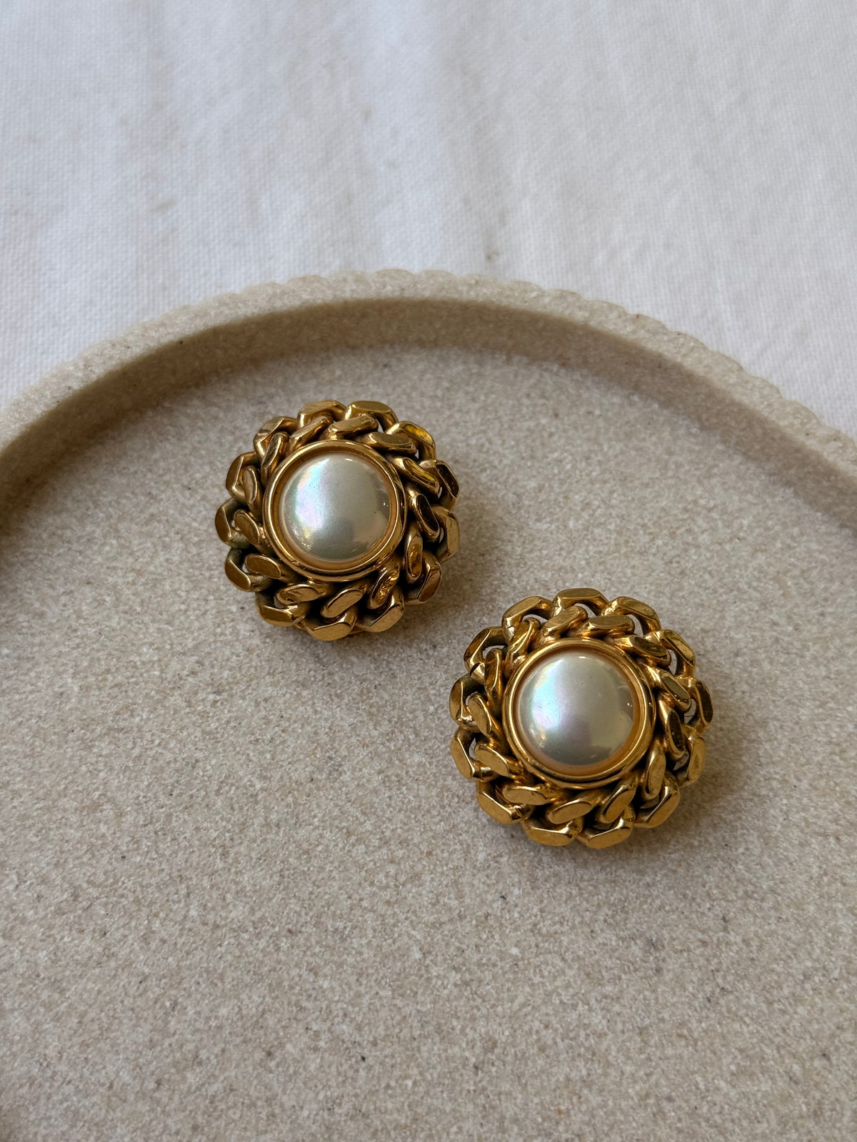 Boucles d’oreilles Céline vintage - Perles et maillons dorés