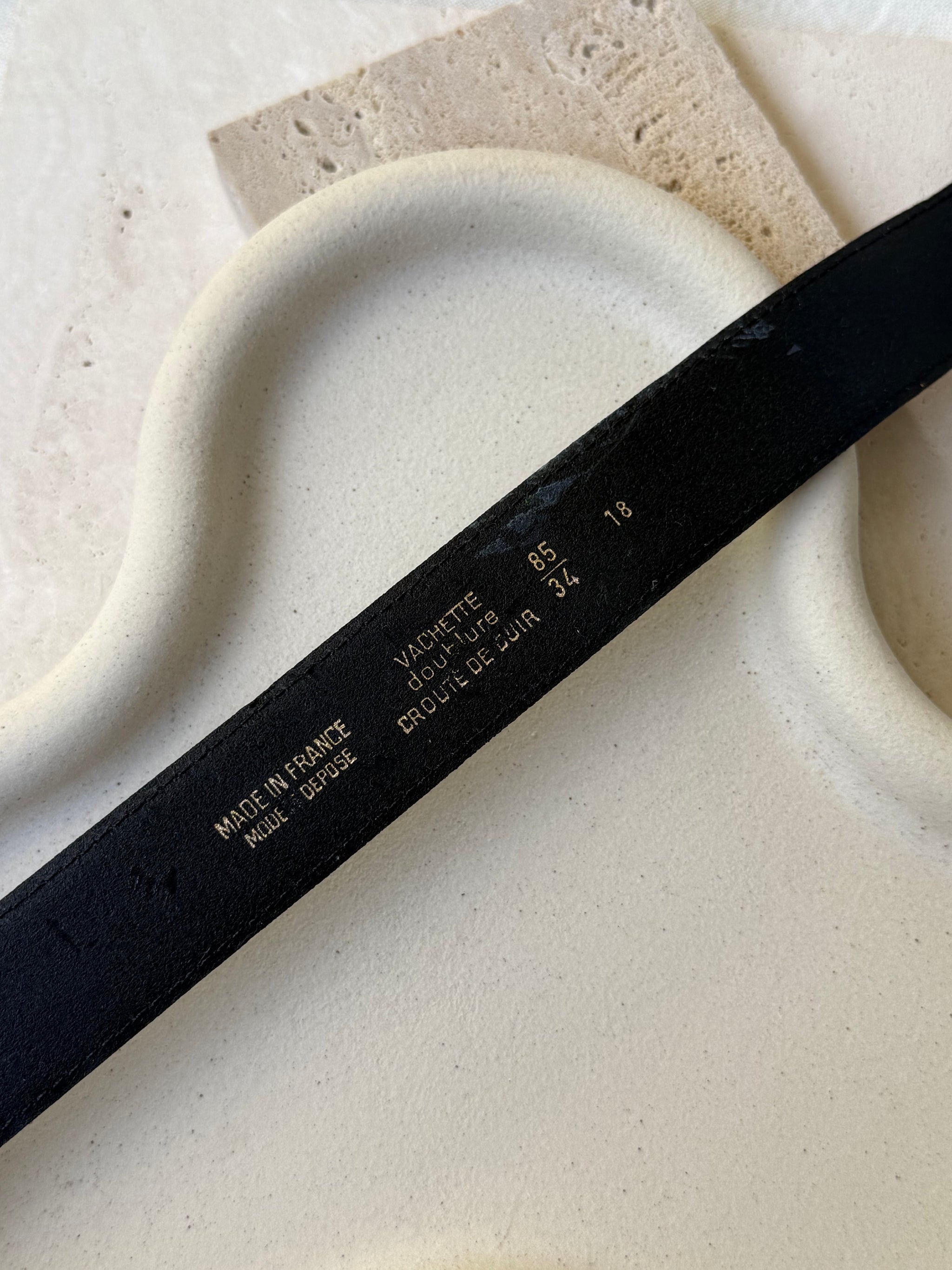 Ceinture Givenchy vintage - Cuir noir et boucle dorée