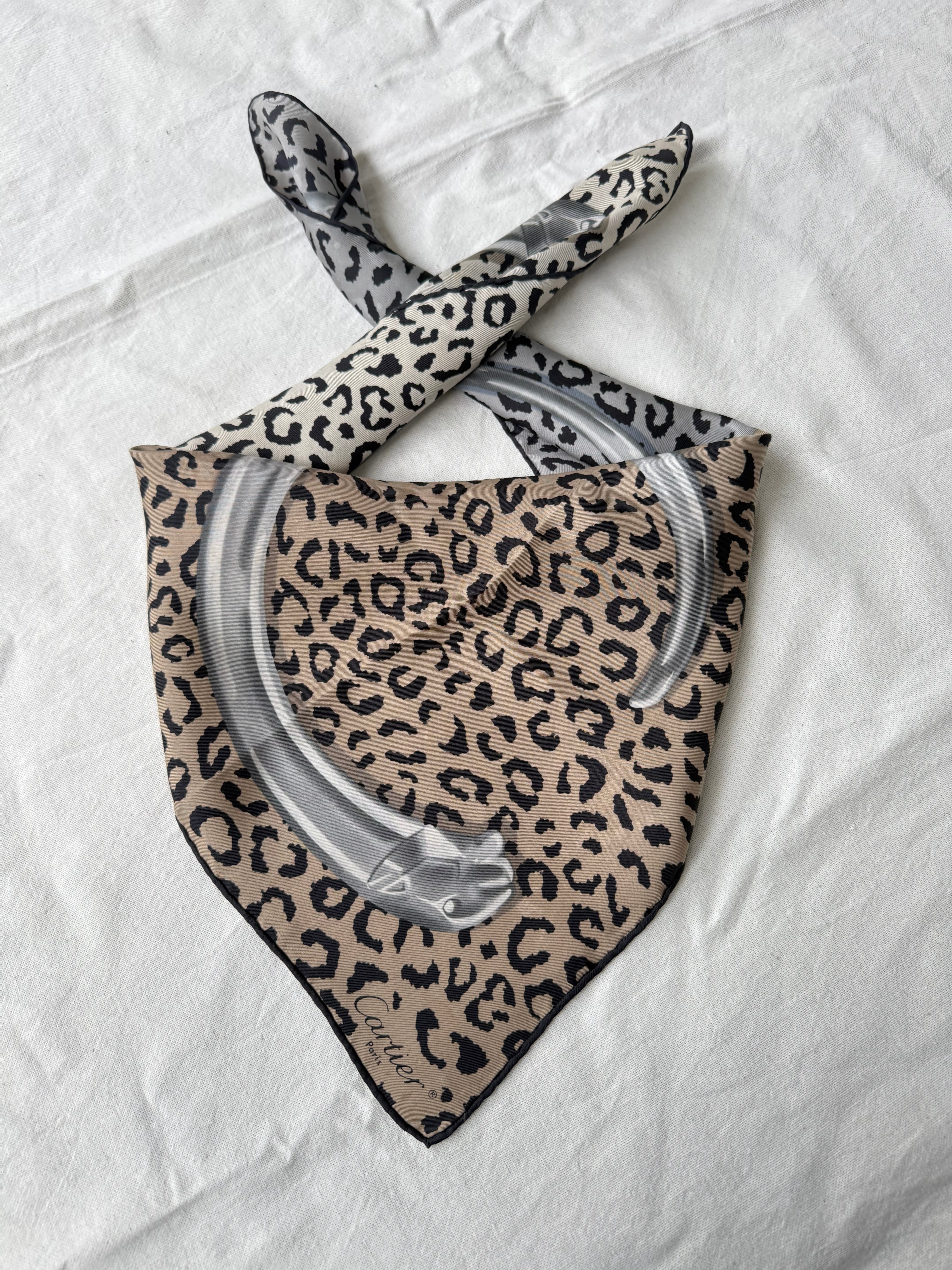 Foulard Cartier – Motif panthère
