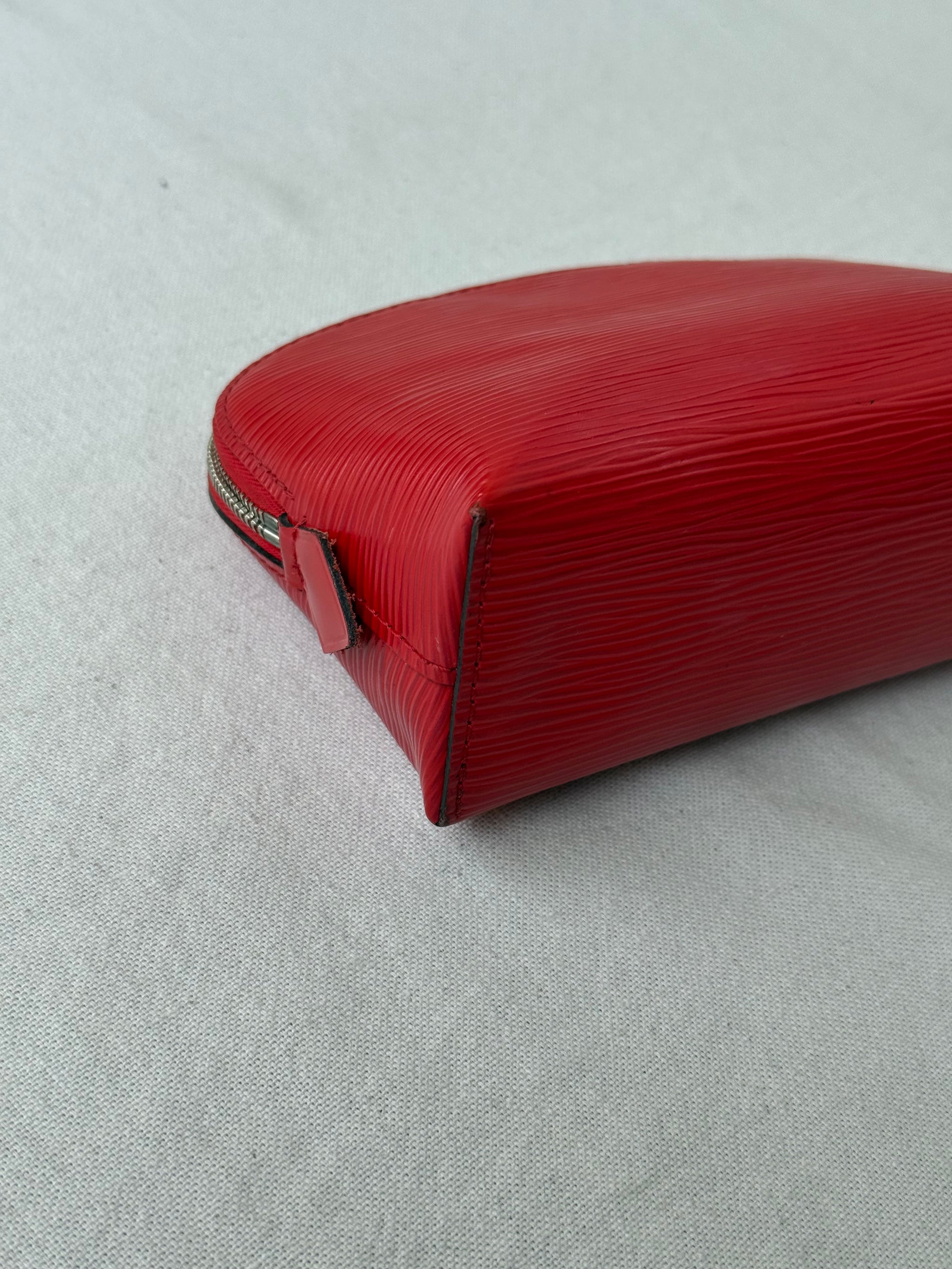 Trousse cosmétiques Louis Vuitton vintage - Cuir épi rouge PM