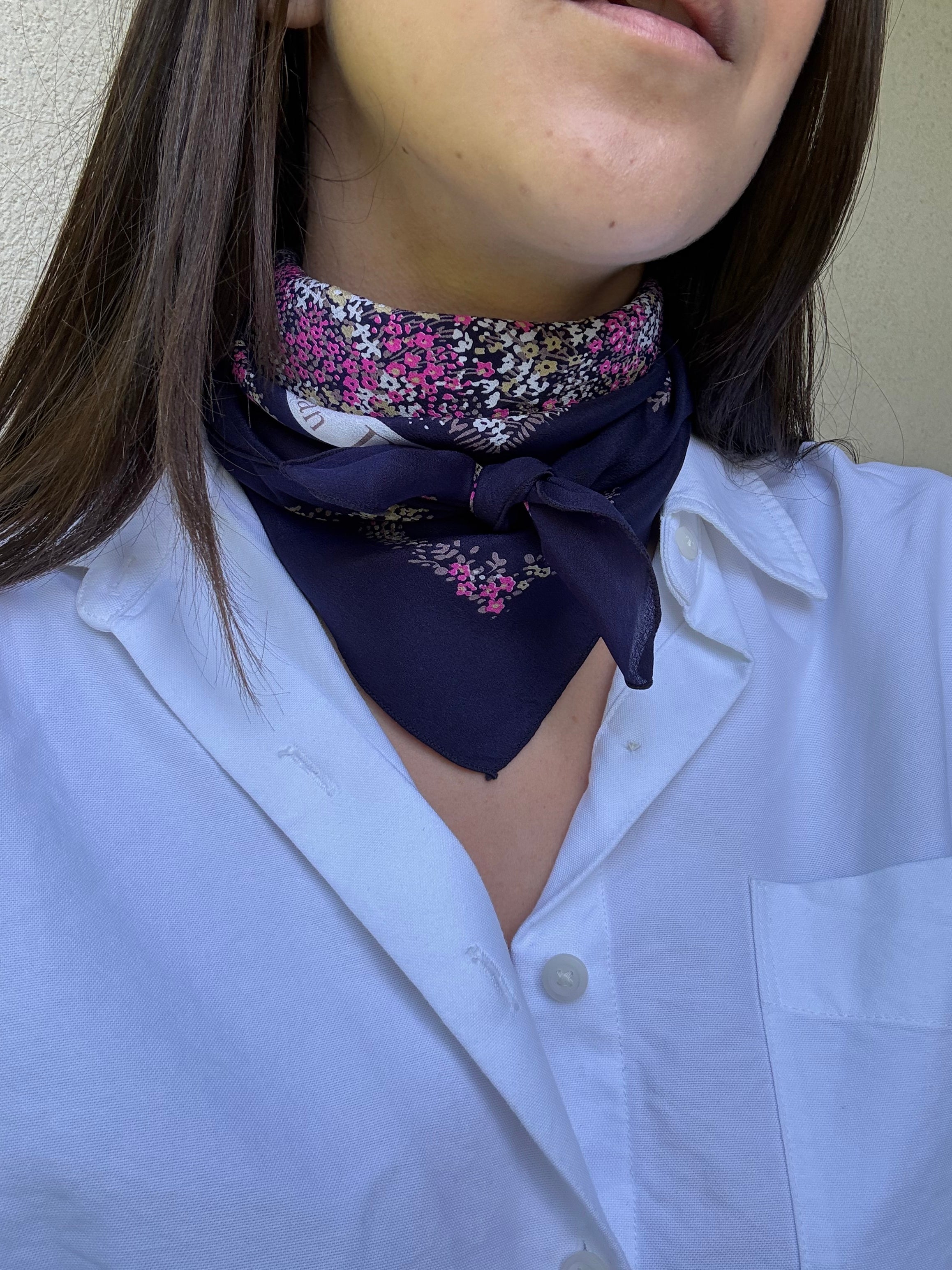 Christian Dior Scarf – Floral patterns