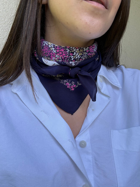 Christian Dior Scarf – Floral patterns