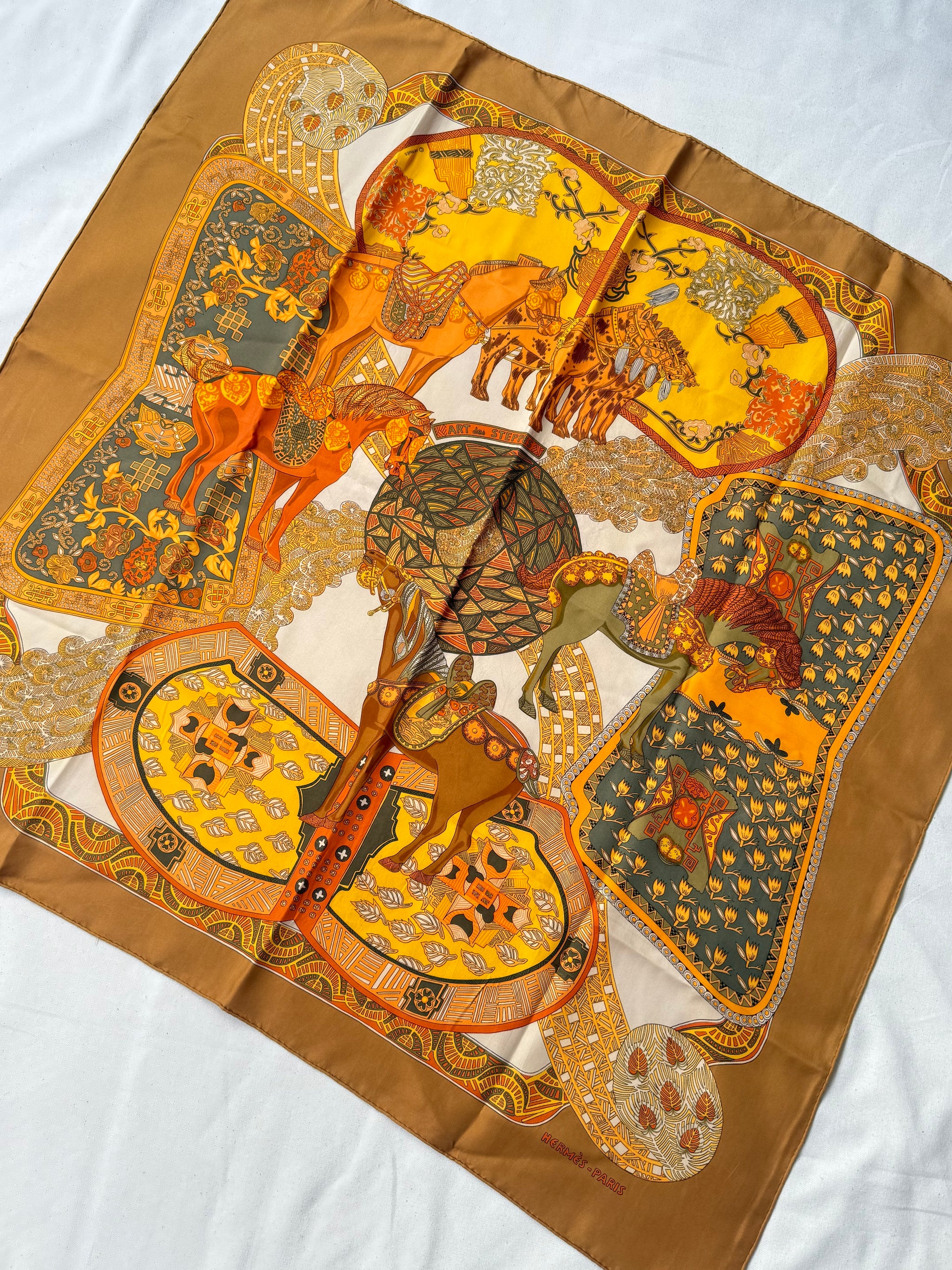 Foulard Hermès – Modèle L'art des steppes