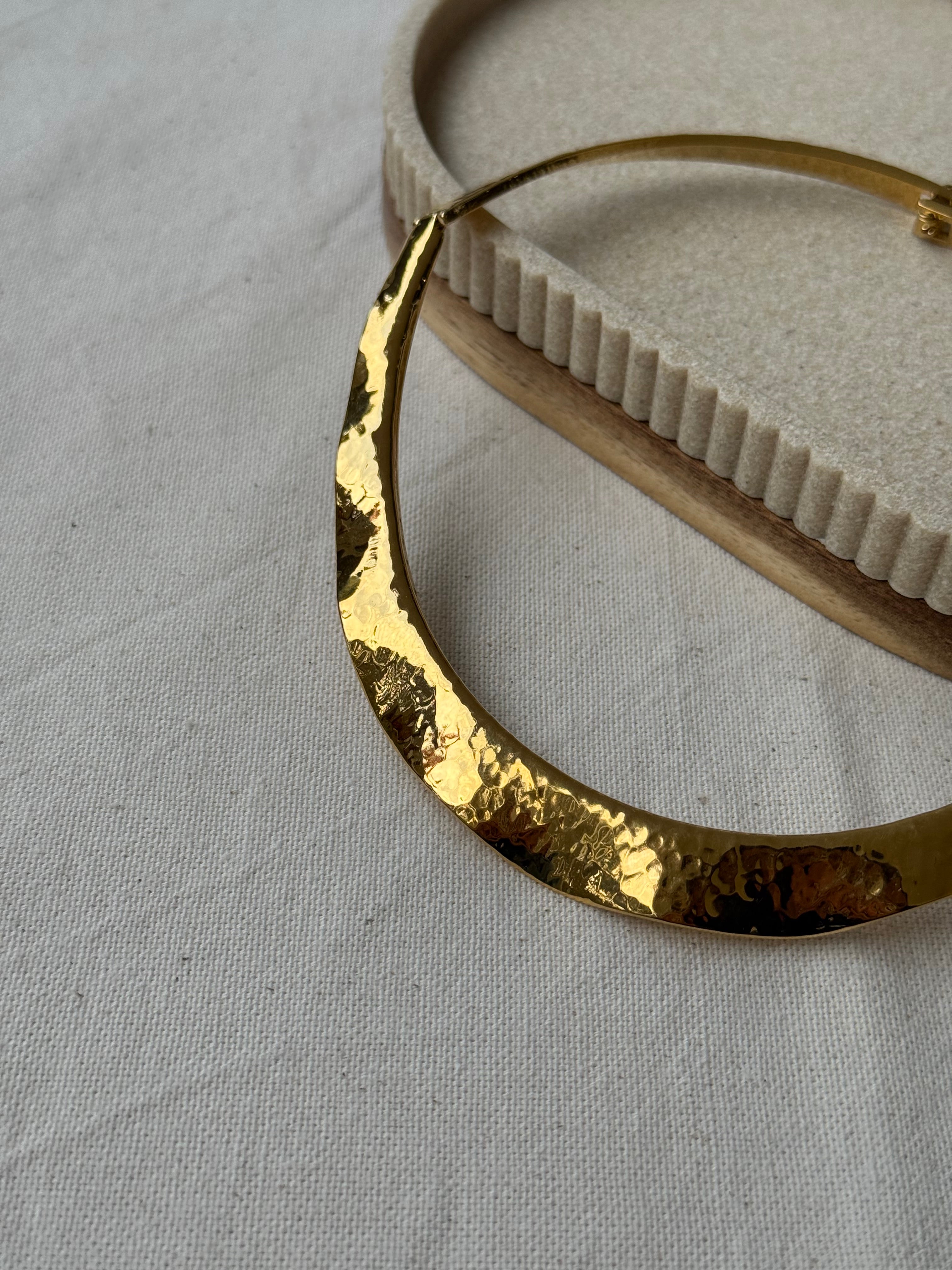 Collier Monet vintage - Torque ondulé et martelé
