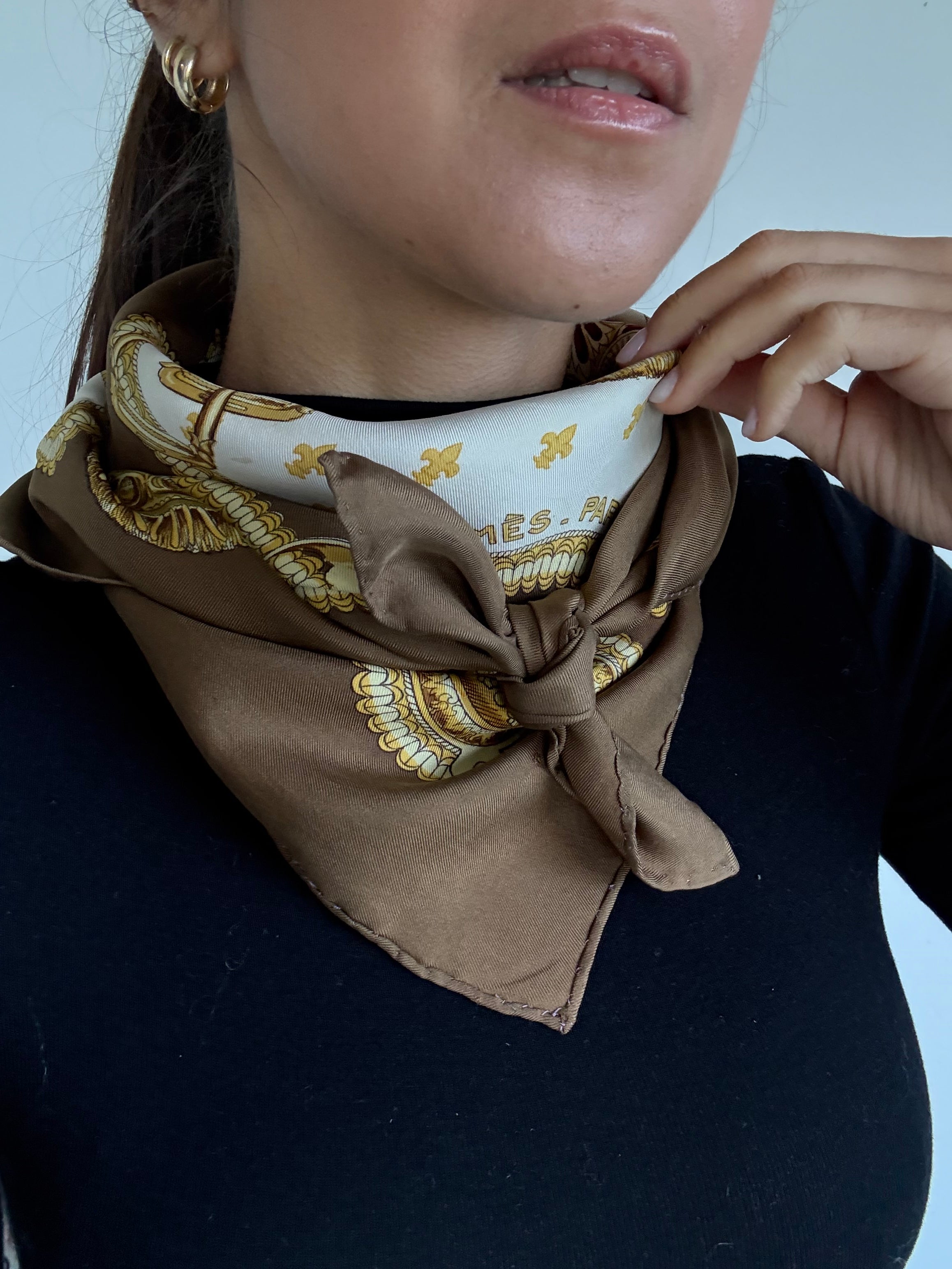 Foulard Hermès – Modèle Selles à Housse