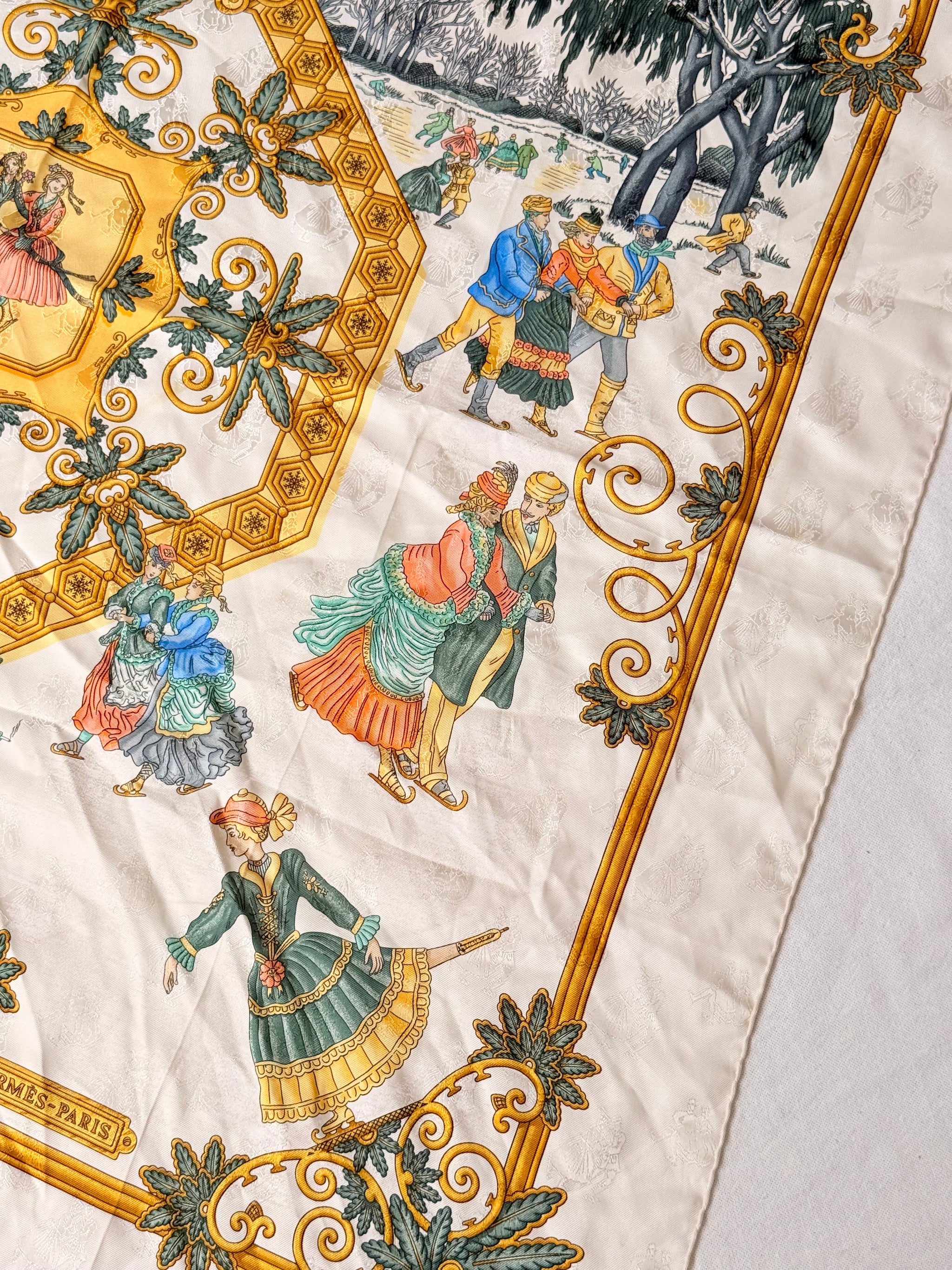 Foulard Hermès – Modèle Joies d'hiver